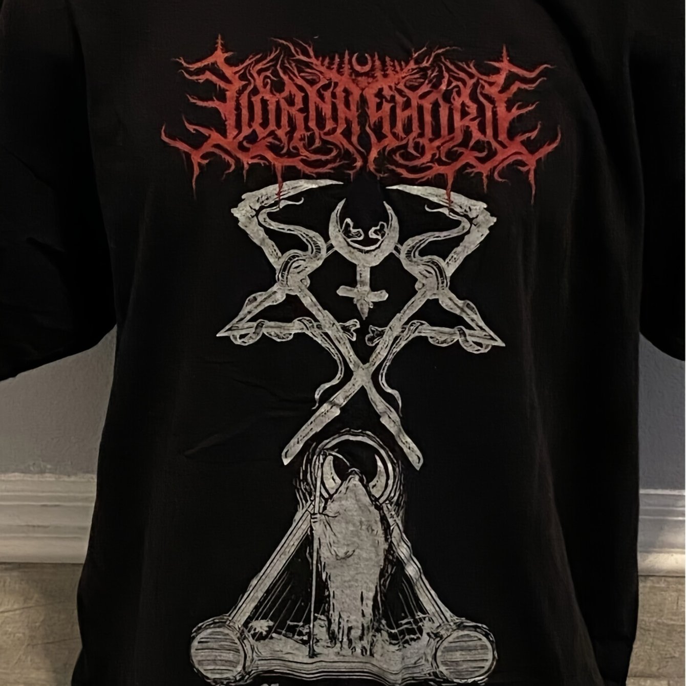Image of Men's Vintage Lornas Shore Band Graphic T-shirt - Gothic Heavy With Red Lettering And Skull Print, Black Tee S-5xl, , Casual Round Neck Shirt For Concerts And Casual Attire - Ideal Gift For Fans
