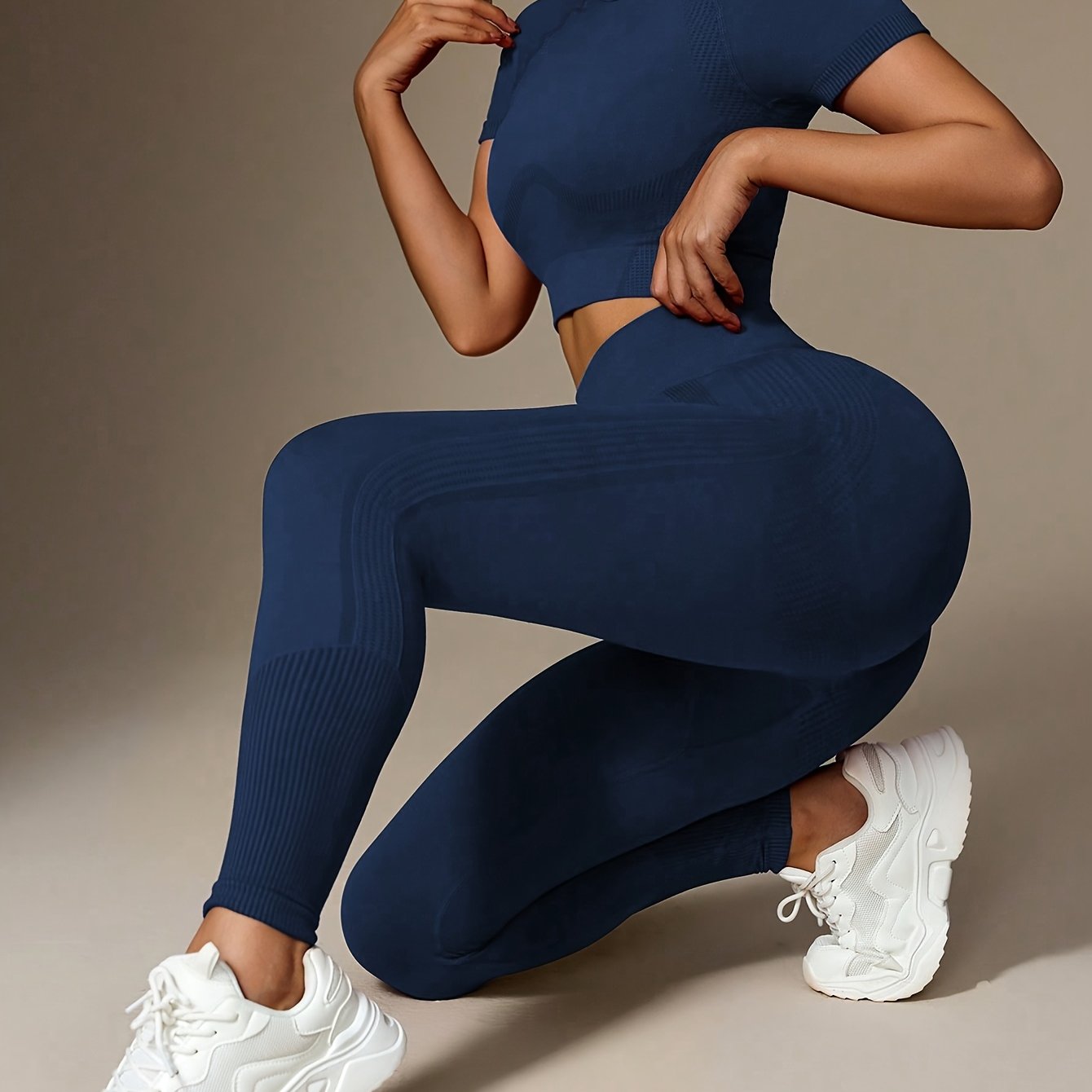 E-shop Nahtloses Hochtaillierte Crop-Top + Sportliche Leggings, Dehnbares Atmungsaktives Yoga-Set für Damen, Workout-Outfit
