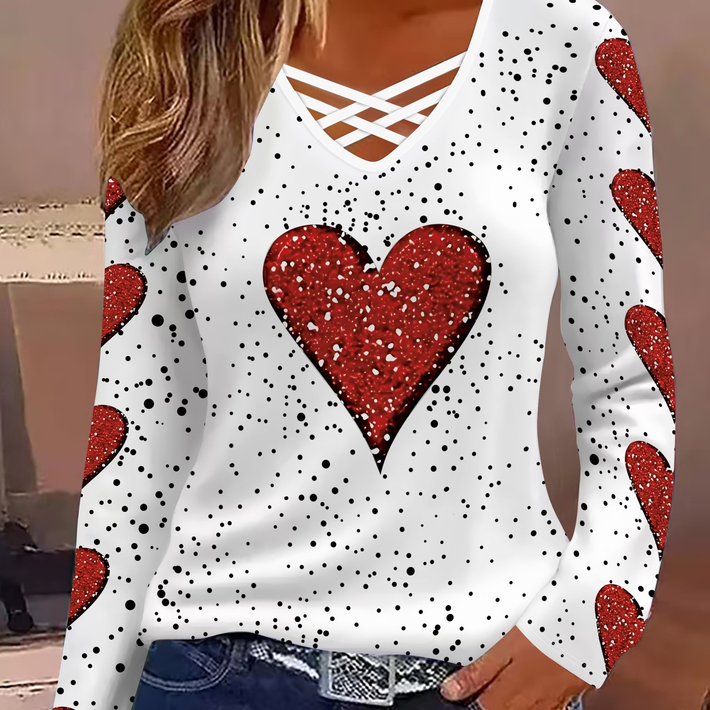 E-shop Damen-Langarm-T-Shirt in Übergröße für den Valentinstag, elegant, , mit Herz-Aufdruck Kreuz-Ausschnitt