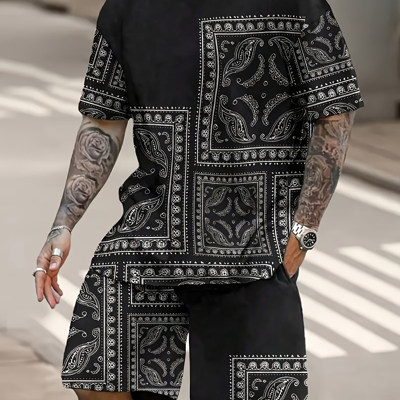 E-shop Digitaldruck Sommer-Hawaiimuster Herren Freizeit-Zweiteiler-Set, Rundhals-Kurzarm-T-Shirt und Shorts mit Kordelzug und , Rundhalsausschnitt