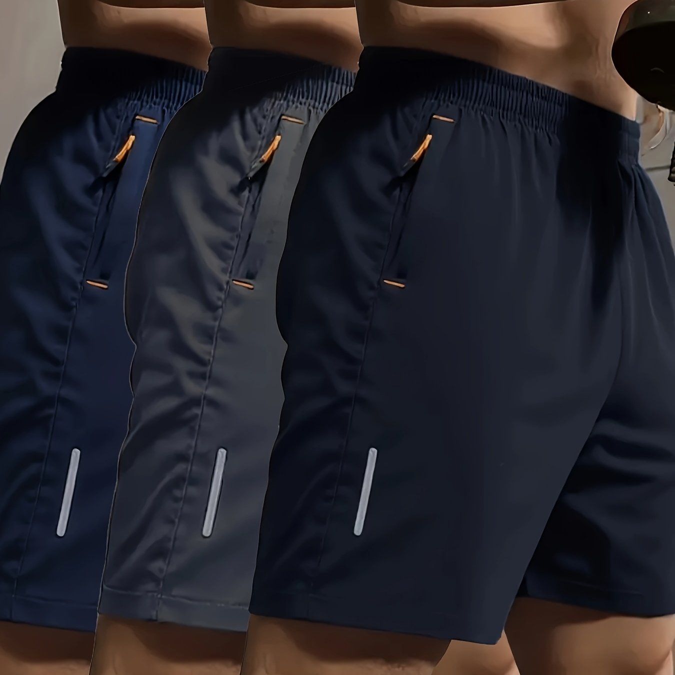 A Set Of 3 Men' Shorts, Featuring Zippered Pockets, Breathable And Quick-drying, Making Them An For Casual Workouts And Fitness