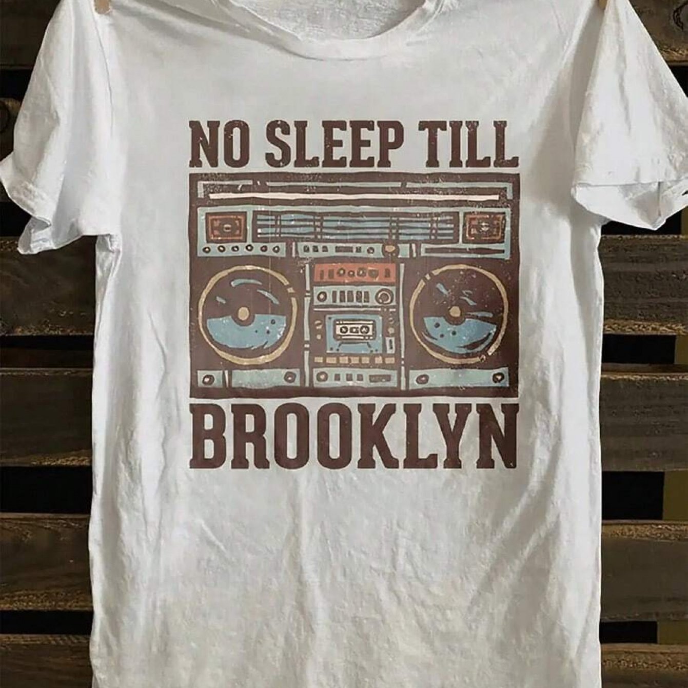 TEMU Everyday T-shirt | Vintage Speaker Design | Soft, Rock Band T-shirt