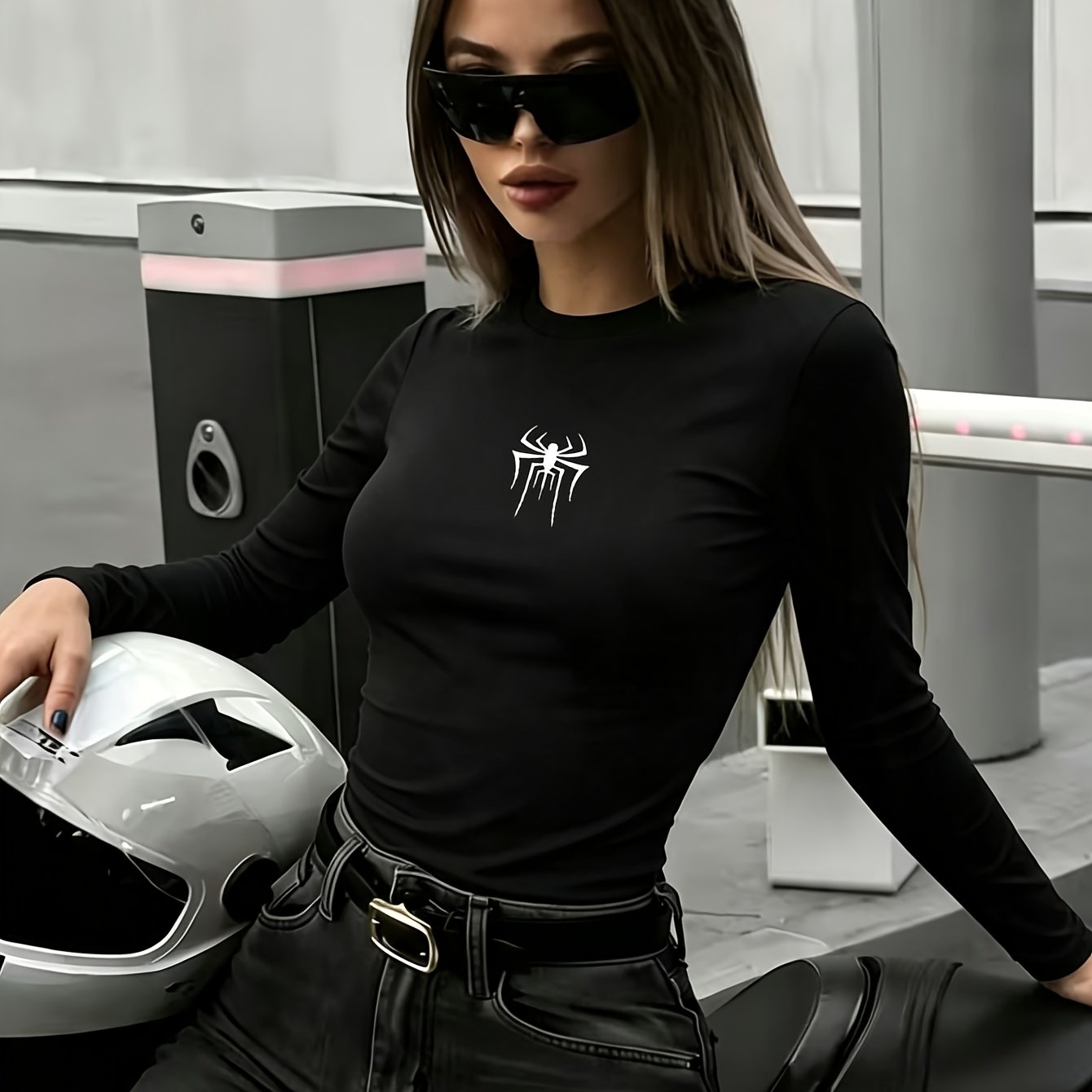 TEMU Western 1pc Women's Tight Comfortable Ins Fashion Trendy New Retro Gothic Dark Spider Print Pattern Long Sleeve Slim Fit Versatile Top