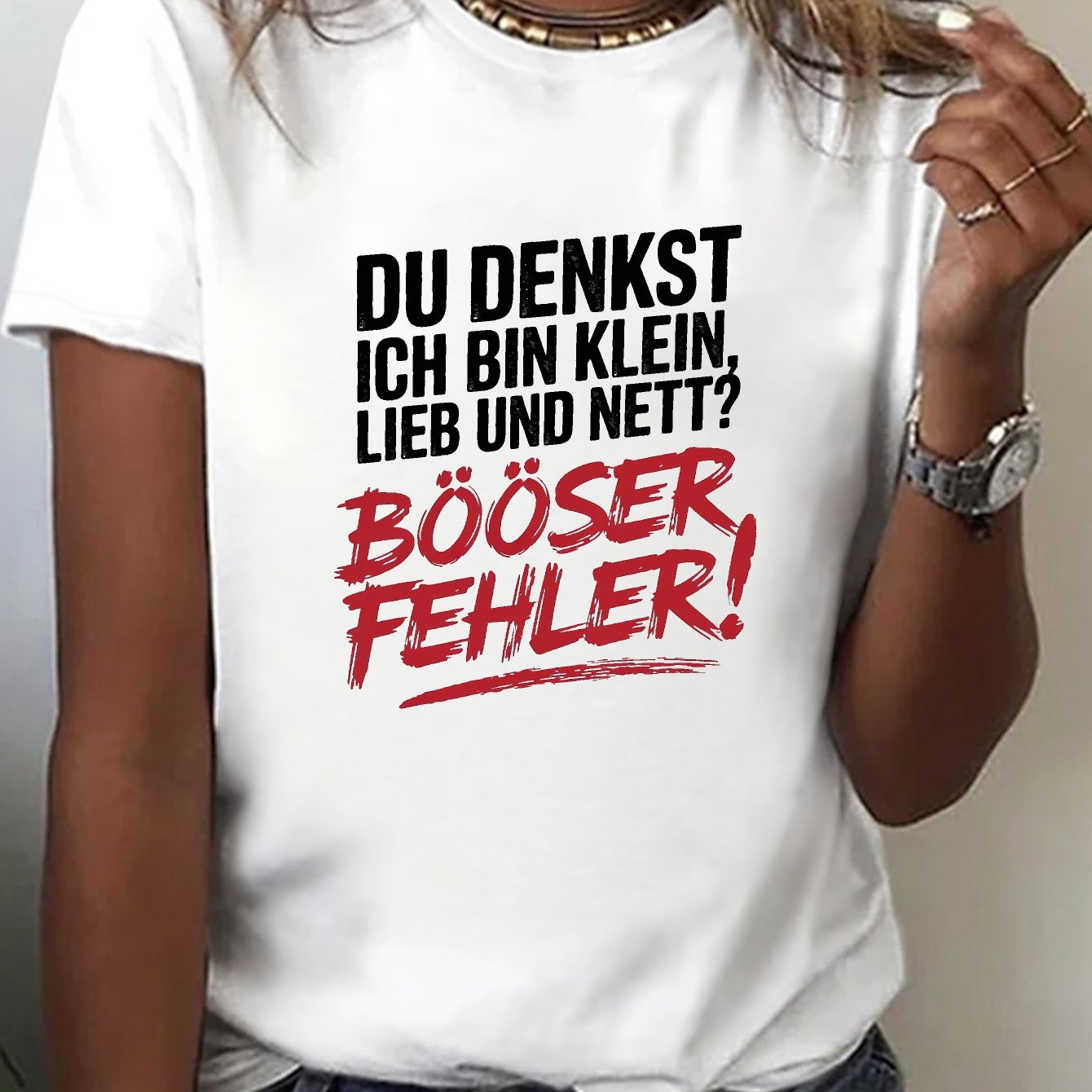 You Believe I Small Printed T-shirt, With Short Sleeves And Neck, Perfect For Casual Wear In The Summer And Spring, Designed For Women