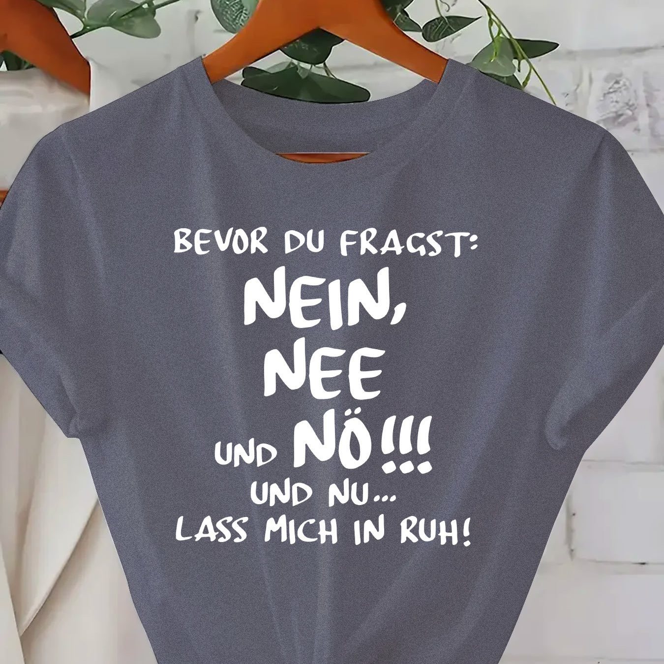 TEMU A Women's Stylish Letter Print Round Neck Short Sleeve T-shirt, Casual And Comfortable For Everyday Wear, Blending Trendy Prints With A Comfy