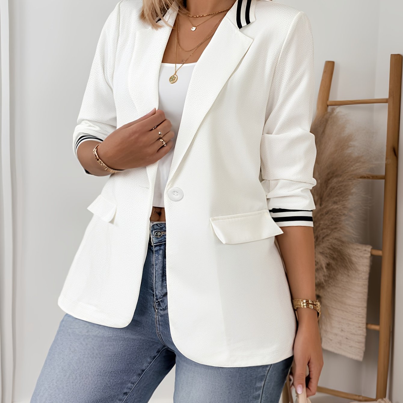 E-shop Plus Size - Plus Size - Plus Size Zielgerichtete elegante Damen Freizeitjacke Weiße Jacke, geeignet für Büro, Pendeln