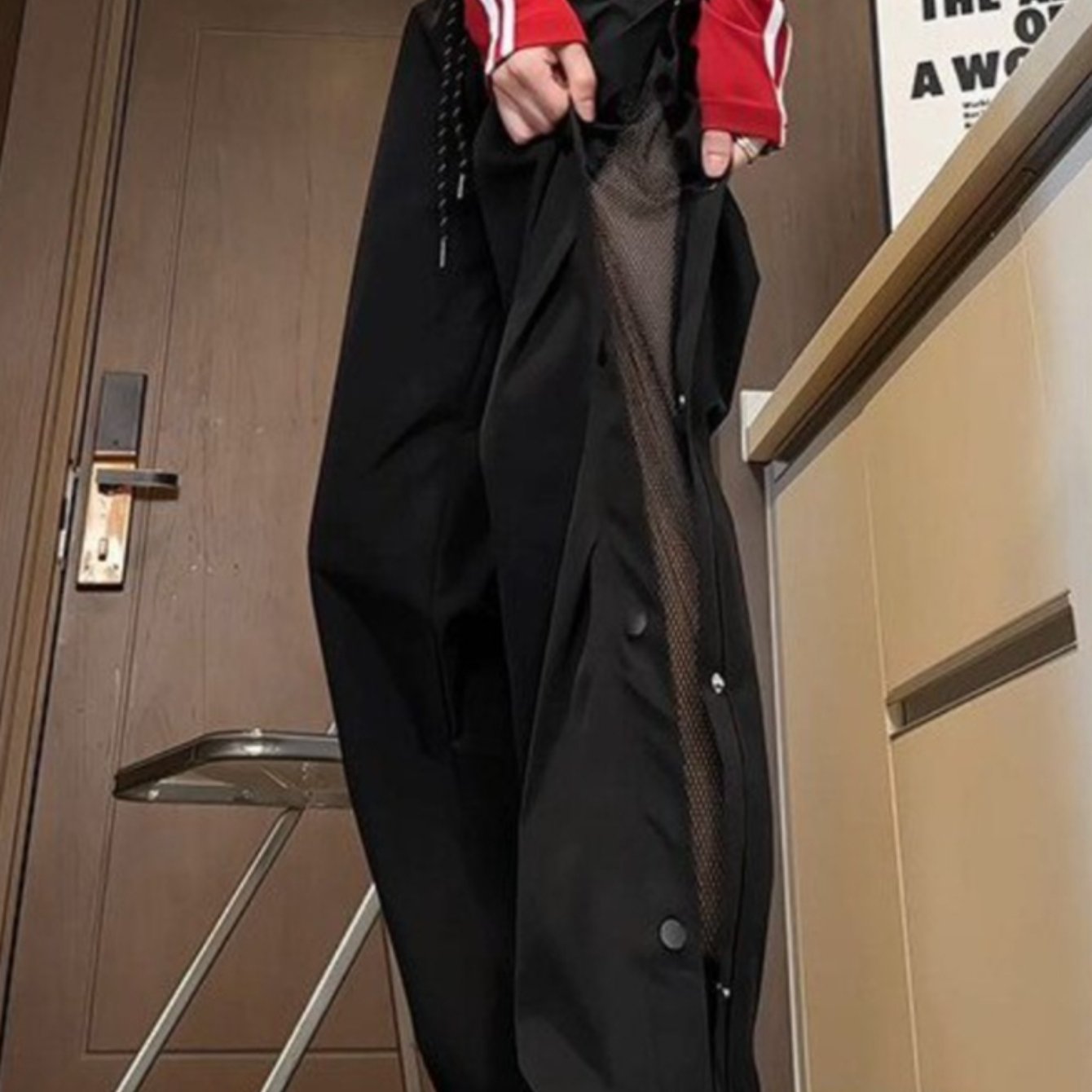 TEMU ワイドレッグボタンパンツ - 軽量で通気性の良いサマーパンツ サイドメッシュパネル付き 速乾設計 通勤/アウトドア/普段のカジュアルウェアに最適 香港スタイル無地ワイドレッグパンツ (手洗い/ドライクリーニングのみ)