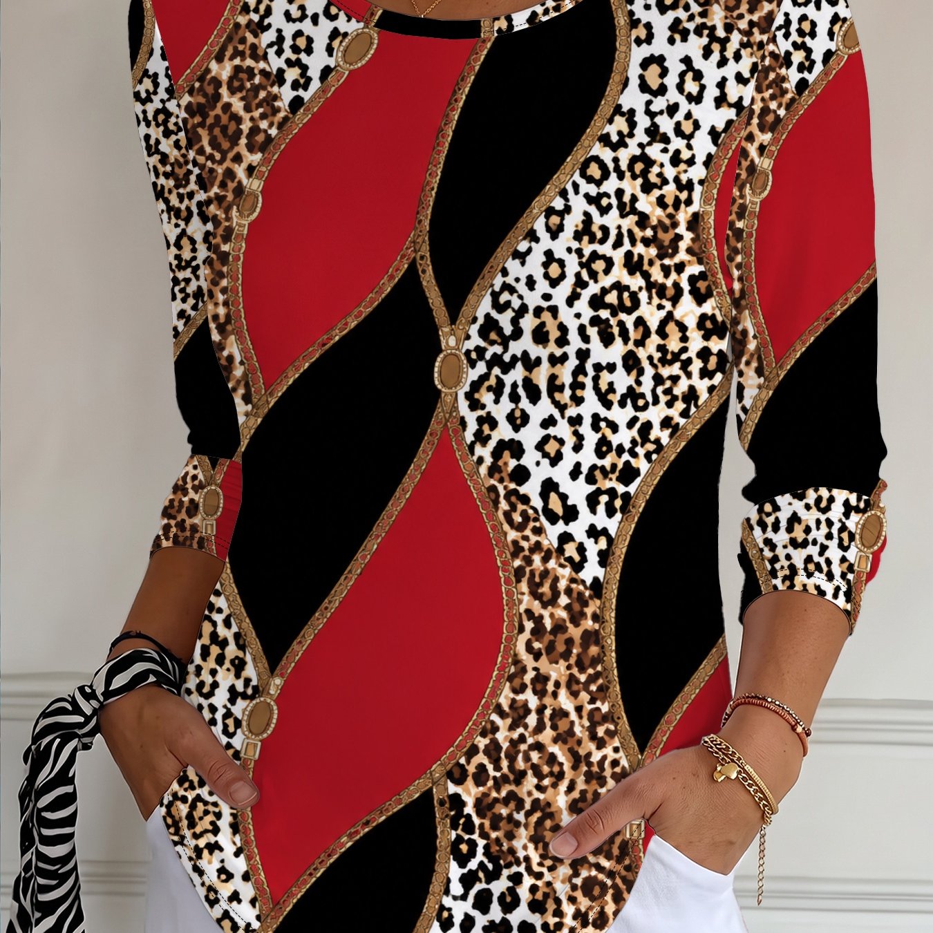 TEMU Halloween Women's Round Neck Long Sleeve T-shirt, Leopard And Geometric Lines Pattern, Soft Comfortable Full Print Design Machine Washable