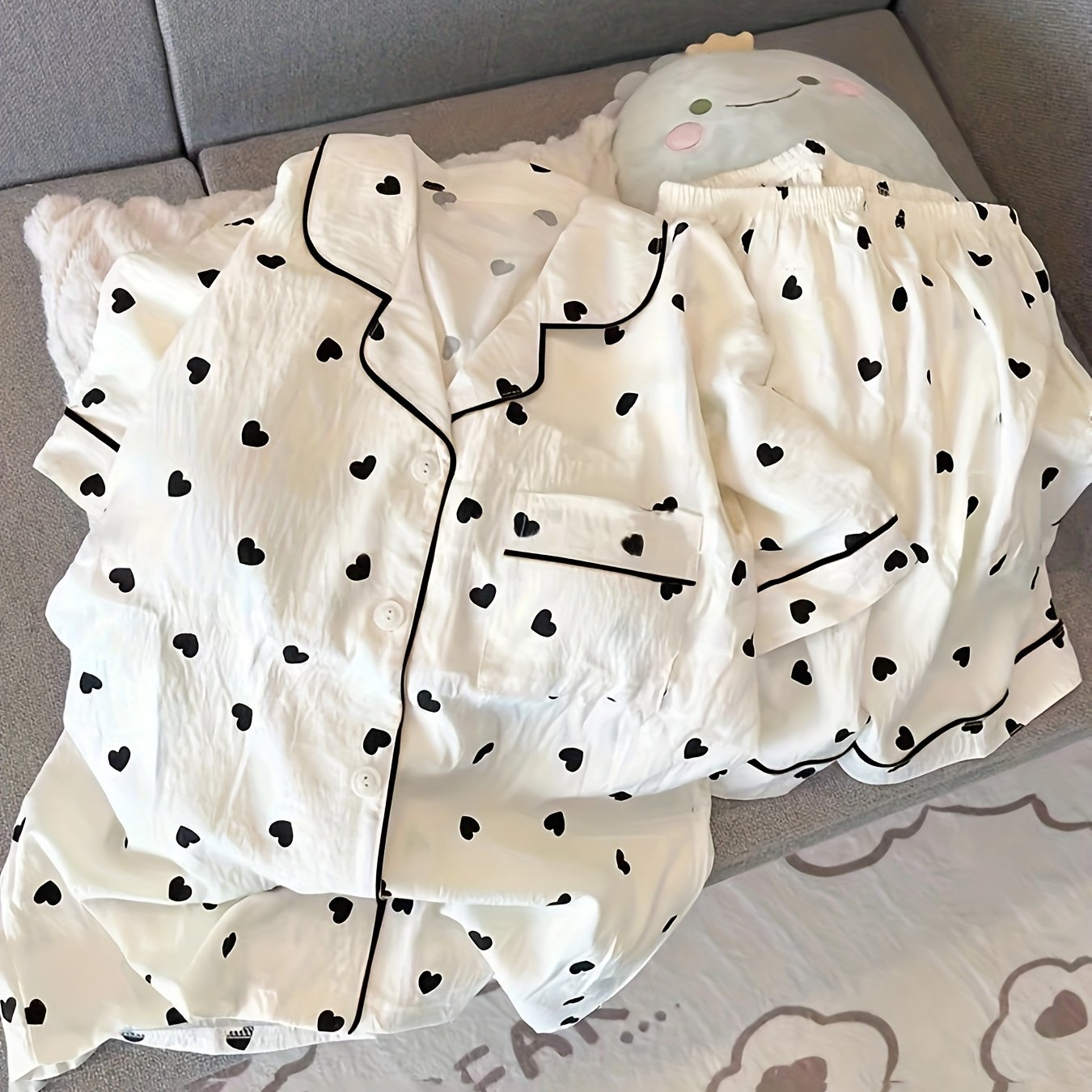 E-shop Damen Sommer Dünne Herz Kurzarm Kurze Shorts Süßes Niedliches Sommer Oberbekleidung Set 2-teilig