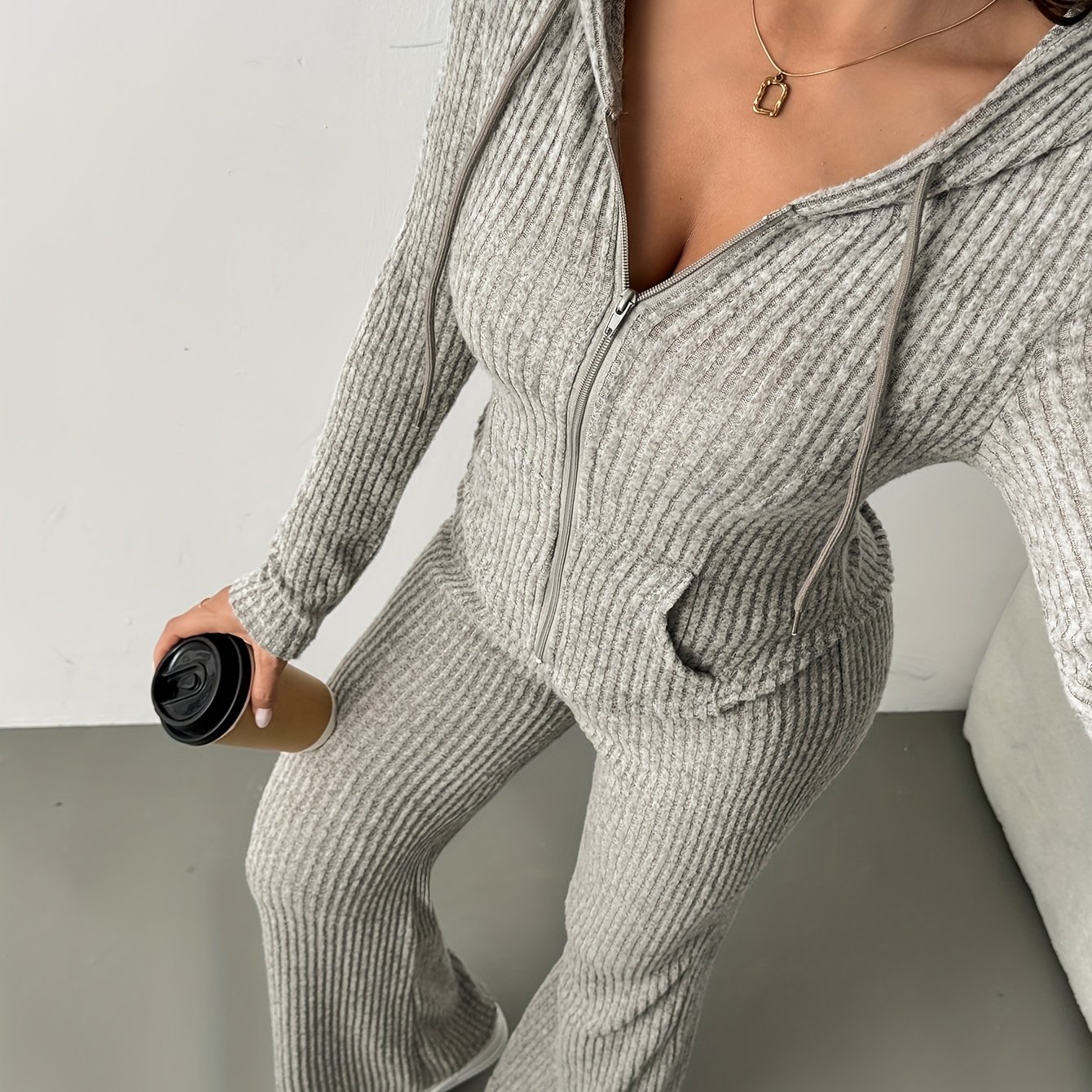Image of 2pcs Women' Color Hooded Zip-up Top And Casual Flared Pants Set