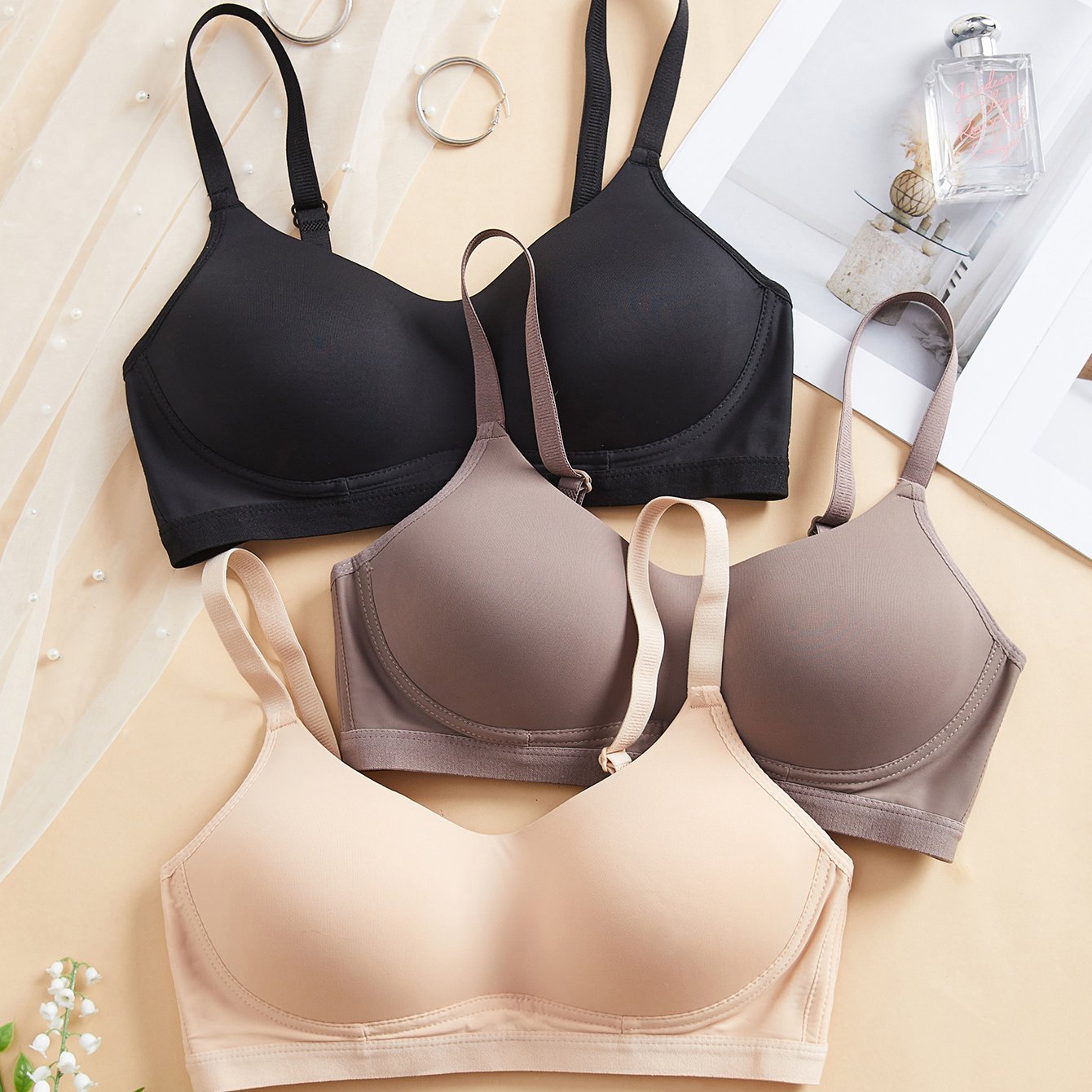 E-shop 3er-Pack Damen Bequeme Multicolor Freizeit Kabellose Weiche Cup Solid Bralette Dessous Unterwäsche BH