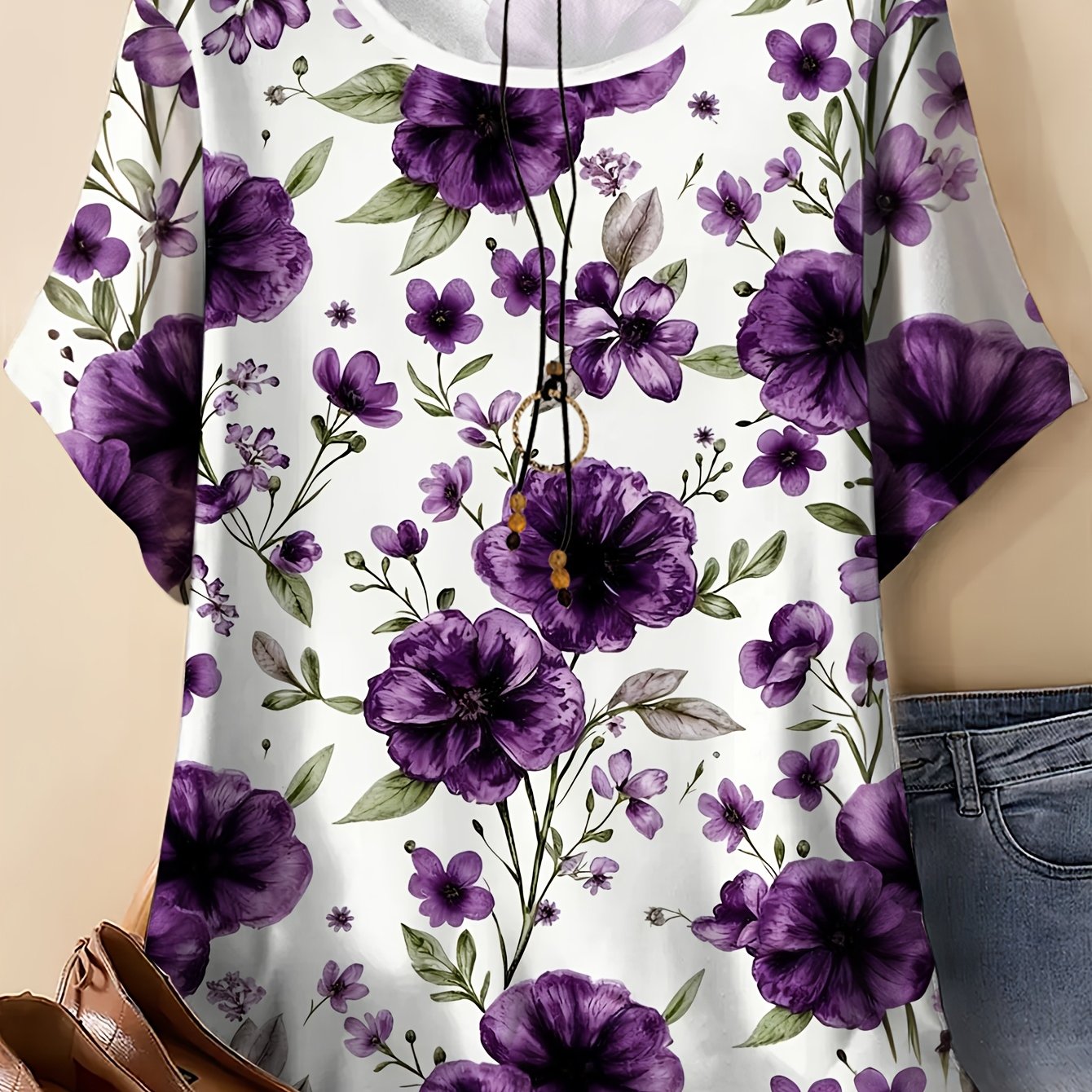 TEMU Plus Size - Plus Size - A Comfortable And Elegant Style For Summer , Featuring A Full Purple Design With Painting Elements, This Women's