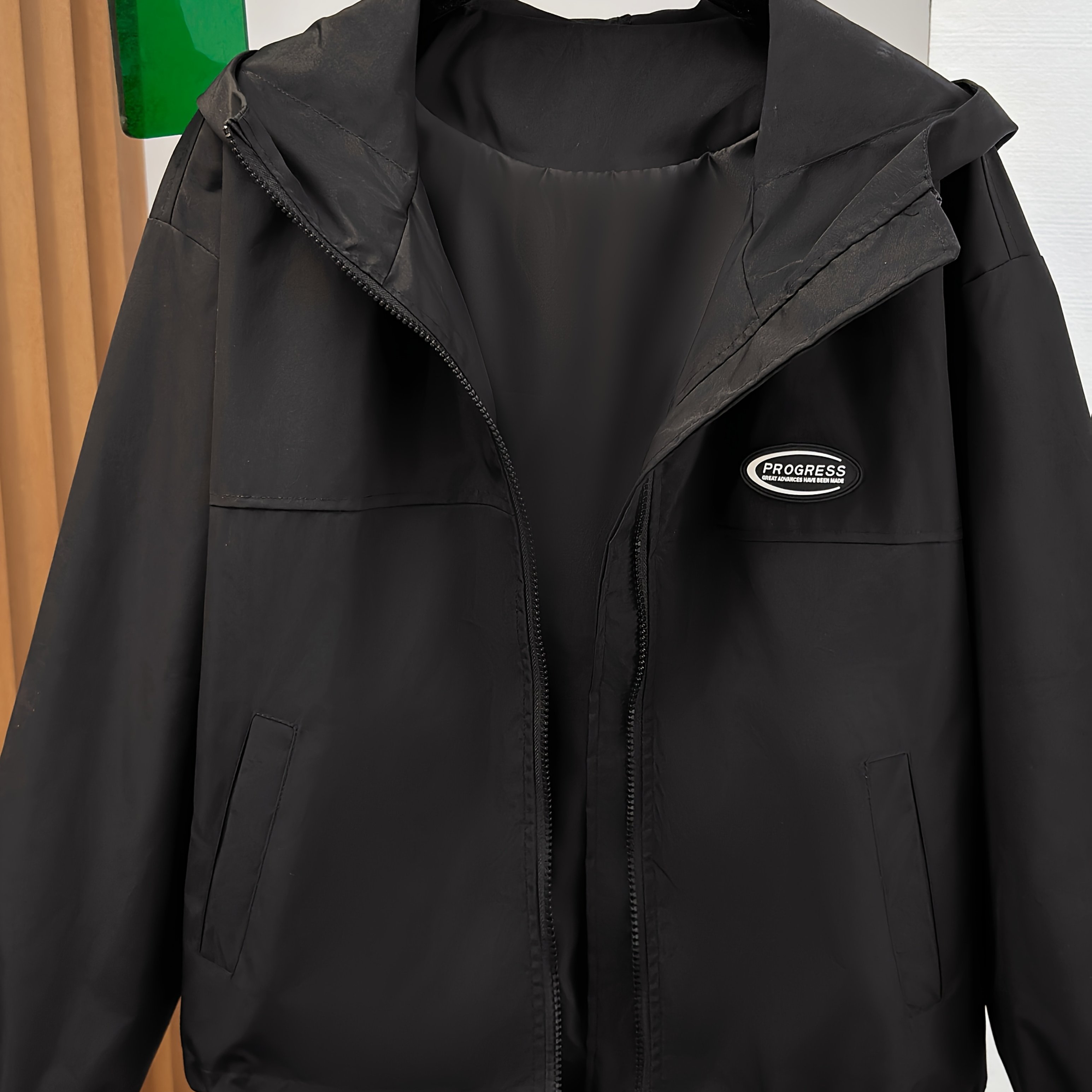 E-shop Frühling- und Herbst-Damenjacke mit Kapuze, Casual-Stil mit Reißverschluss und Doppeltaschen – Ideal für Outdoor-Reisen