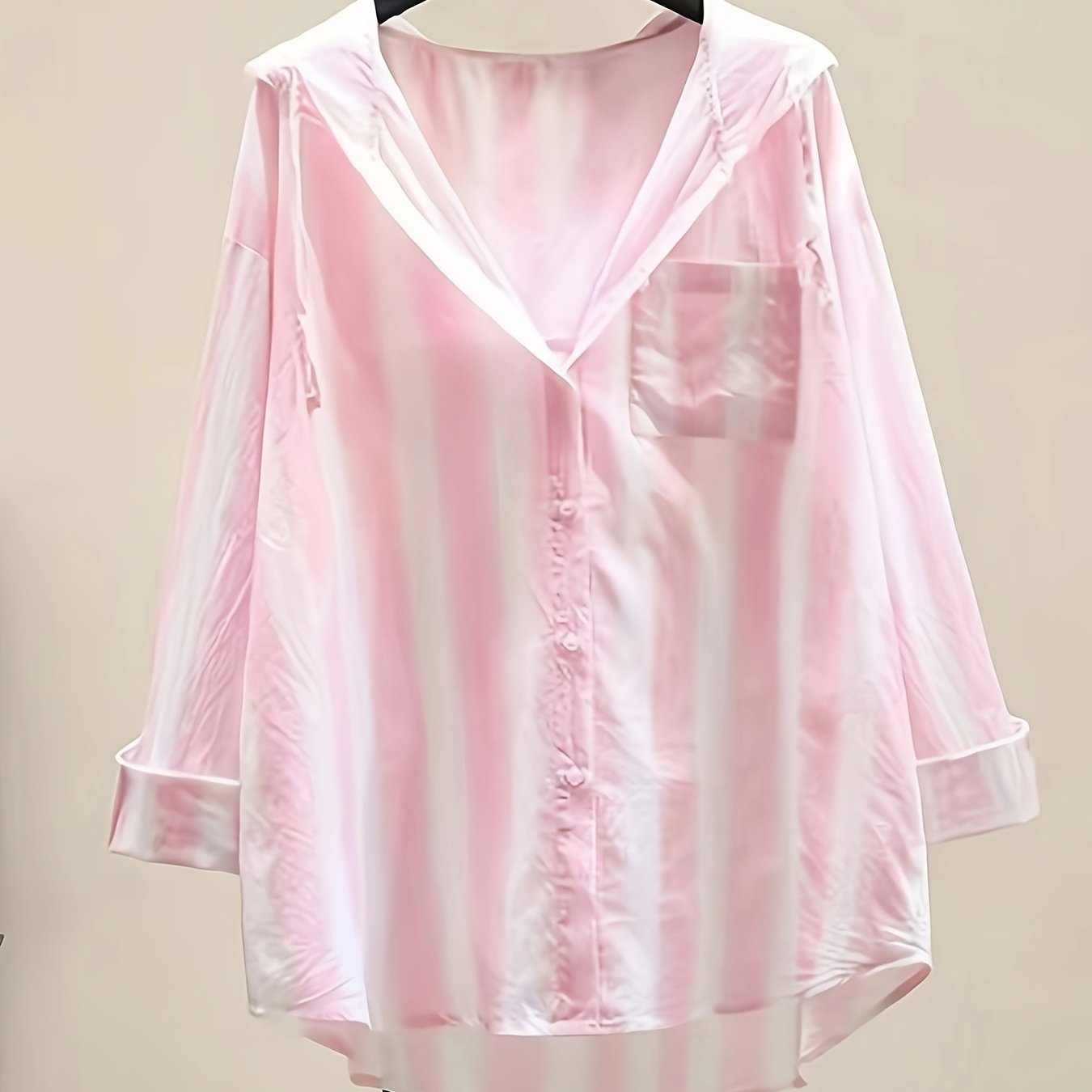 E-shop Gestreiftes Kapuzen-Shirt für Damen