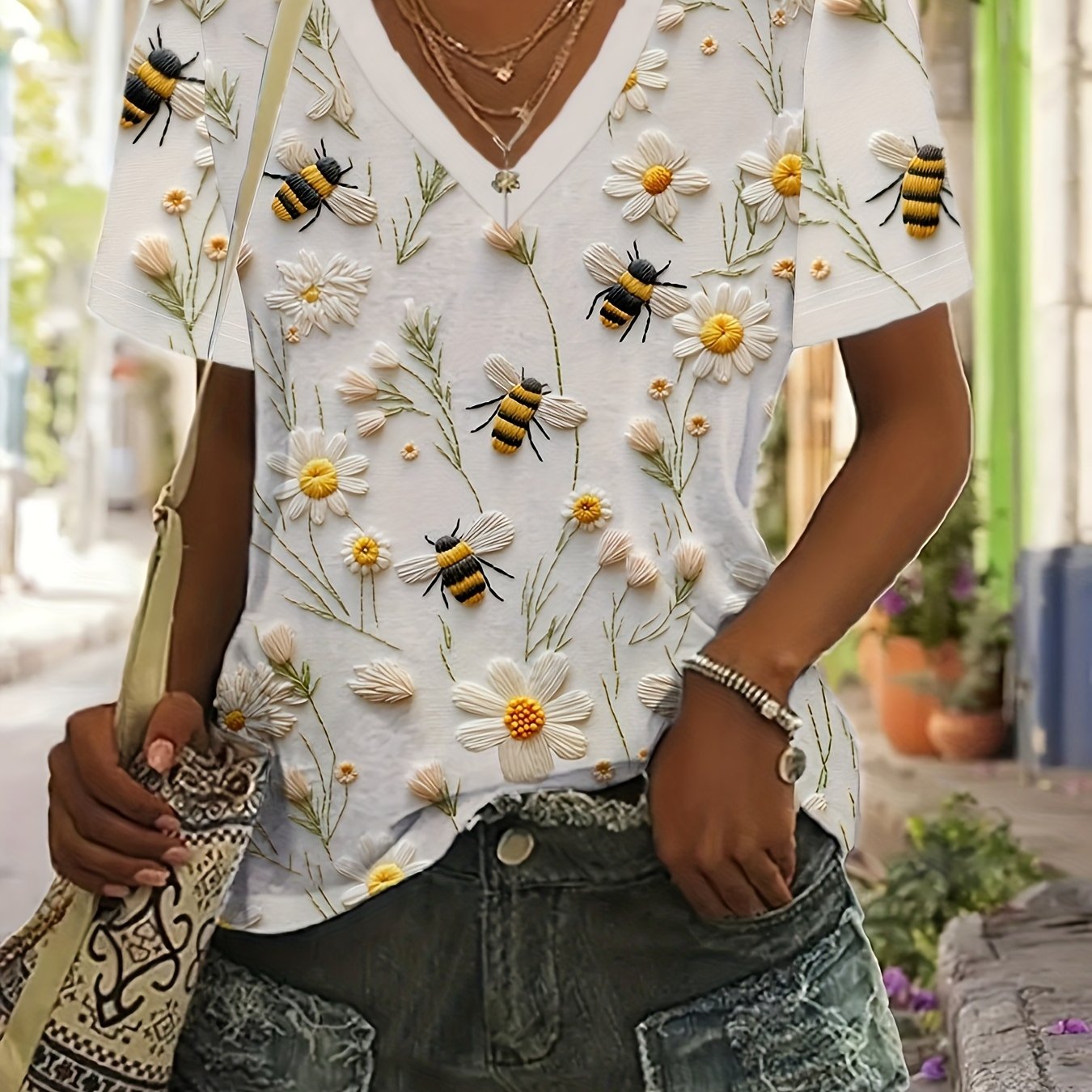E-shop Damens V-Ausschnitt Kurzarm-T-Shirt mit Bienen- und Blumenstickerei – Weiches Polyester Sommeroberteil für lässige Kleidung, Damen T-Shirts