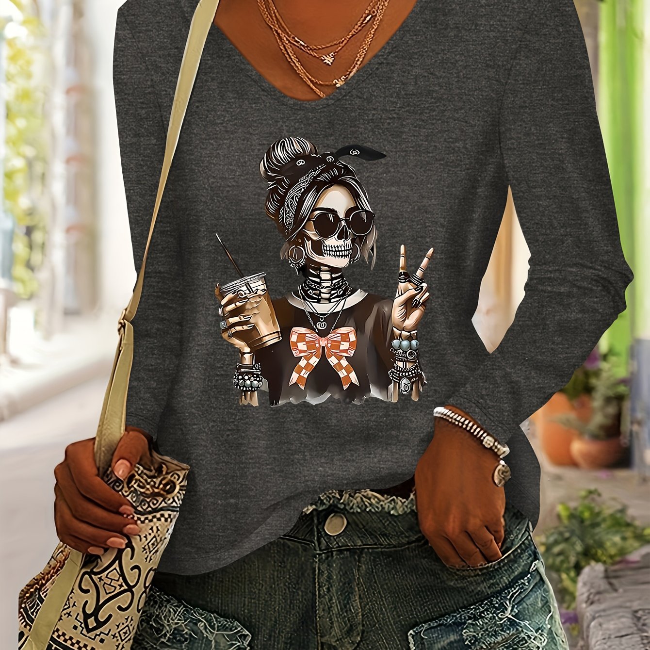TEMU Camiseta de Larga con Cuello en V para Mujer, Estilo Casual y Versátil, Estampado de y Calavera de Moda, Otoño/Invierno