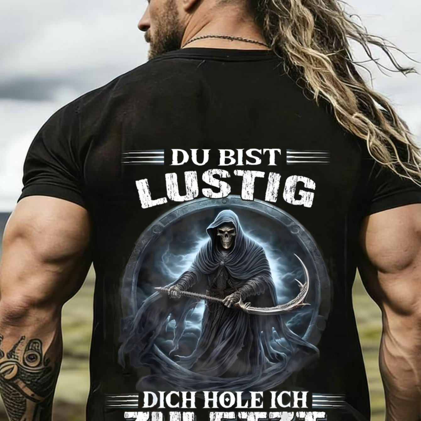 Image of Men's Gothic Reaper T-shirt With German Text & Iconic Reaper - Casual Round Neck Tee Suitable For Wear, Themed Events, Everyday Outfits - German Print For Germanic Style Enthusiasts, Plus Size