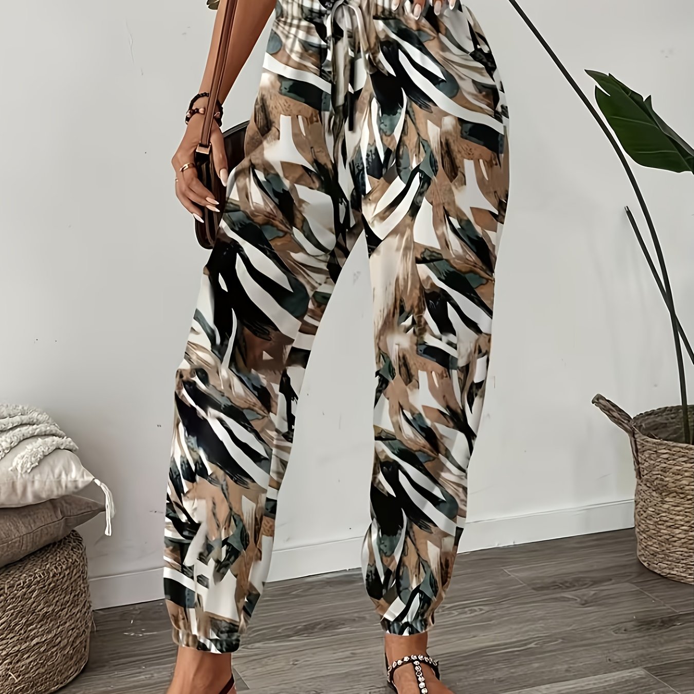 E-shop Damen bedruckte vielseitige Hose mit elastischem Bund Rüschen-Design