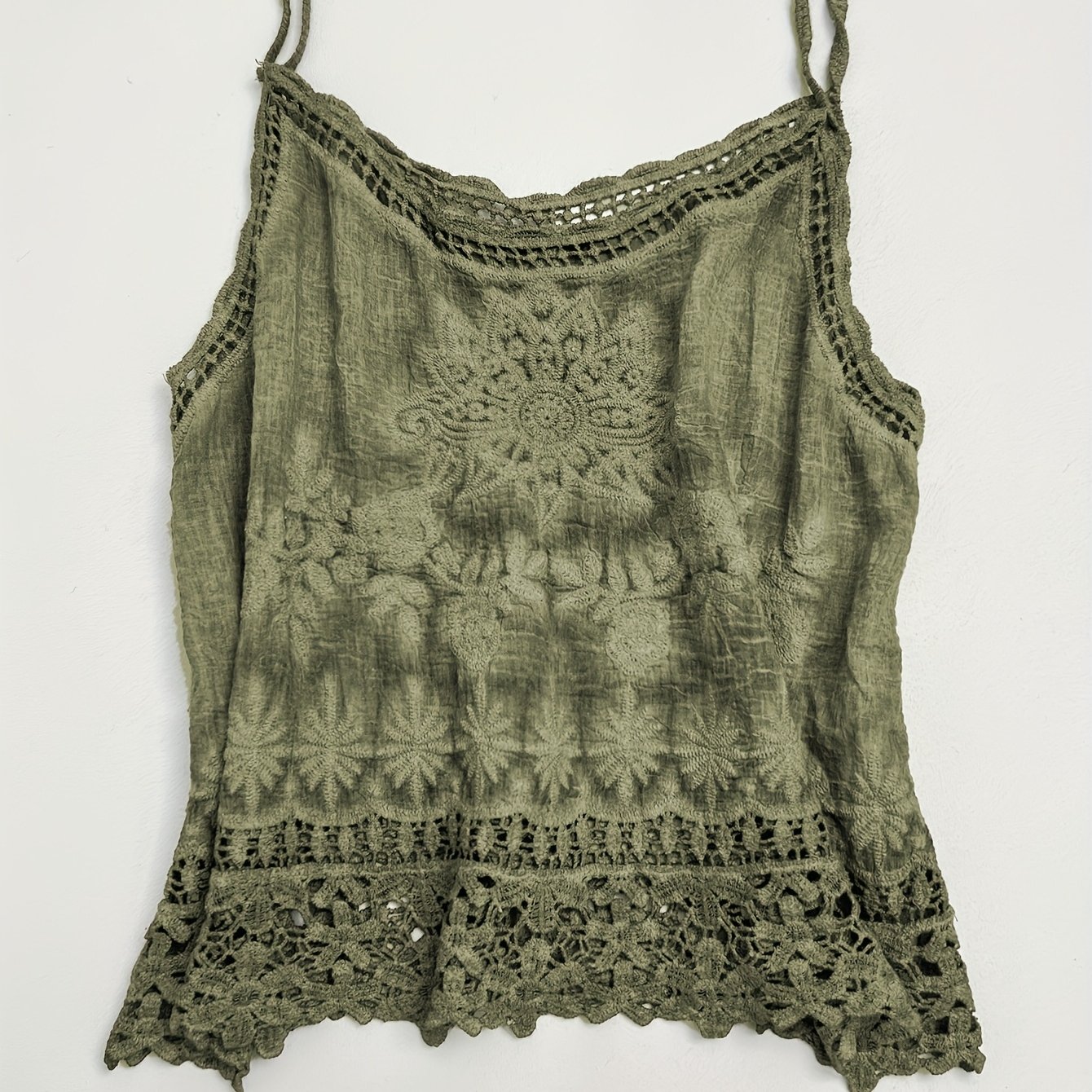 2026 Autumn Winter Embroidered Cami Dress Hollow Hem Loose Sleeveless Vest Distressed Dye Comfortable Vacation All-match Top