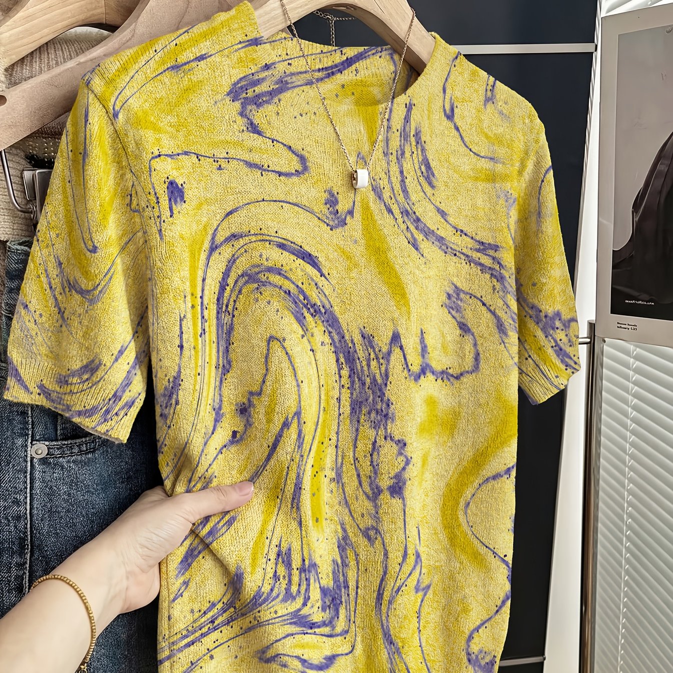TEMU Women's Lightweight Short-sleeve Summer Printed Sweater - Elegant Crew Neck Sweater, Comfortable Layering Piece For Autumn/winter, Casual Wear,