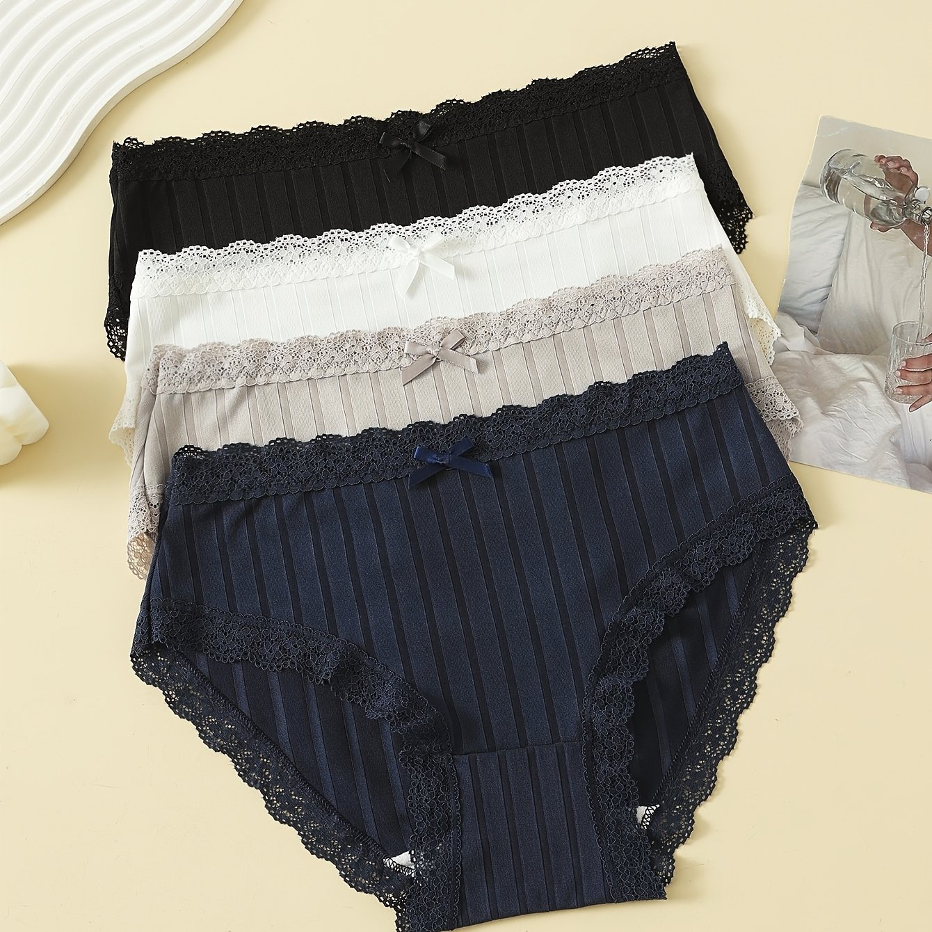 TEMU 4-pack Spring/summer New Women's Briefs - Soft And Breathable Fabric, Non-transparent, Wide Ribbed Lace Trim Women's Comfortable Underwear, Hand