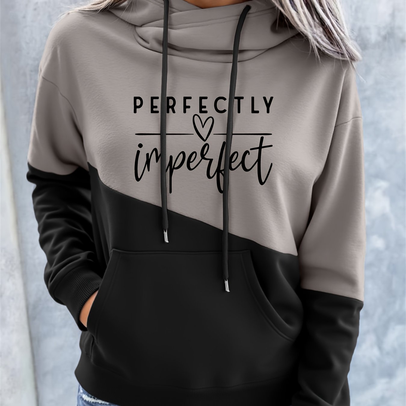 2025 Western Women's Fleece Drawstring Color-block Hooded Sweatshirt Contrast "" Letter Print Thickened Top Contrast Trendy Casual Fashion Versatile Temperament