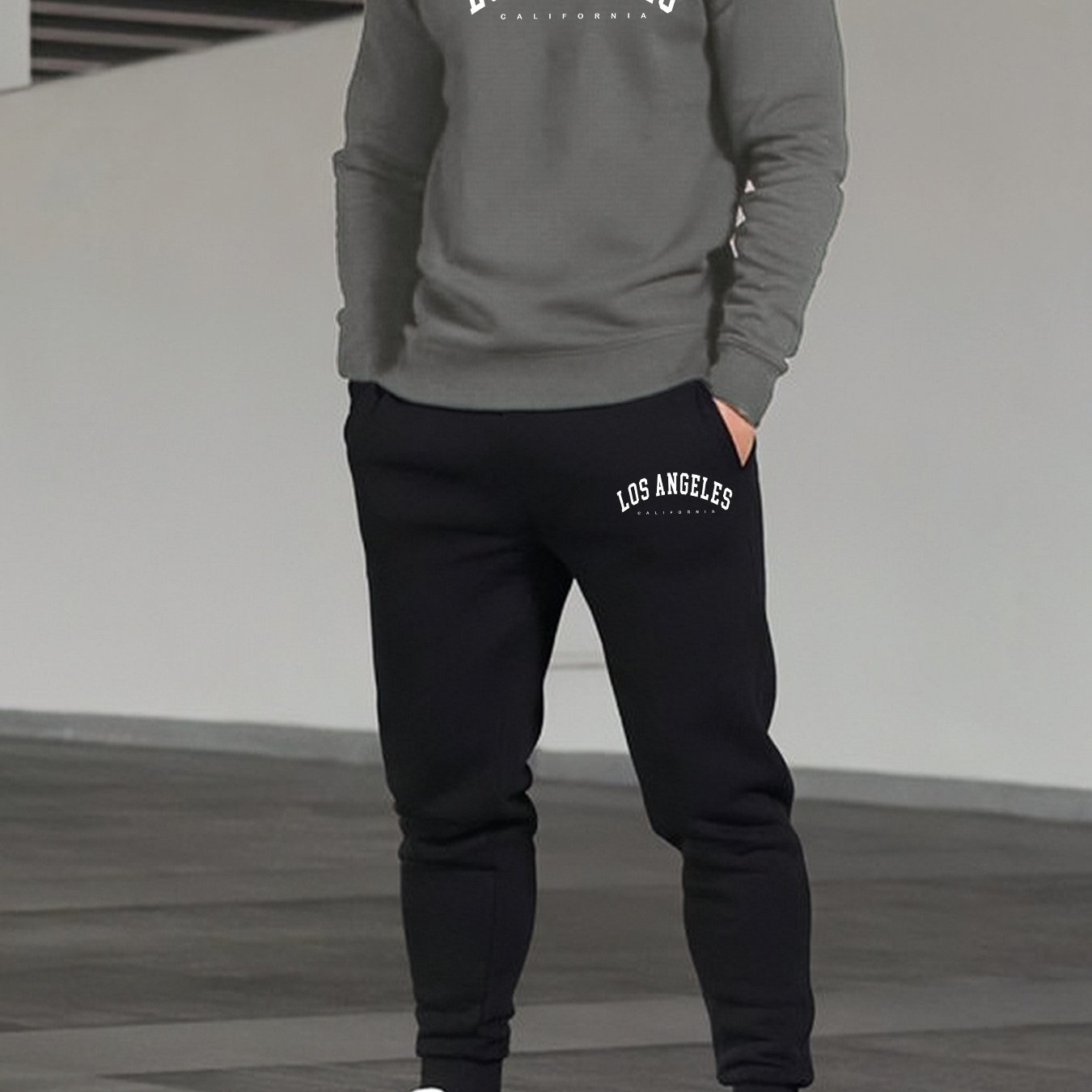 TEMU Ensemble de Sweatshirt Imprimé Décontracté pour Hommes avec Des Designs d'Anime, pour . Cette Tenue Comprend un Sweatshirt Graphique et un
