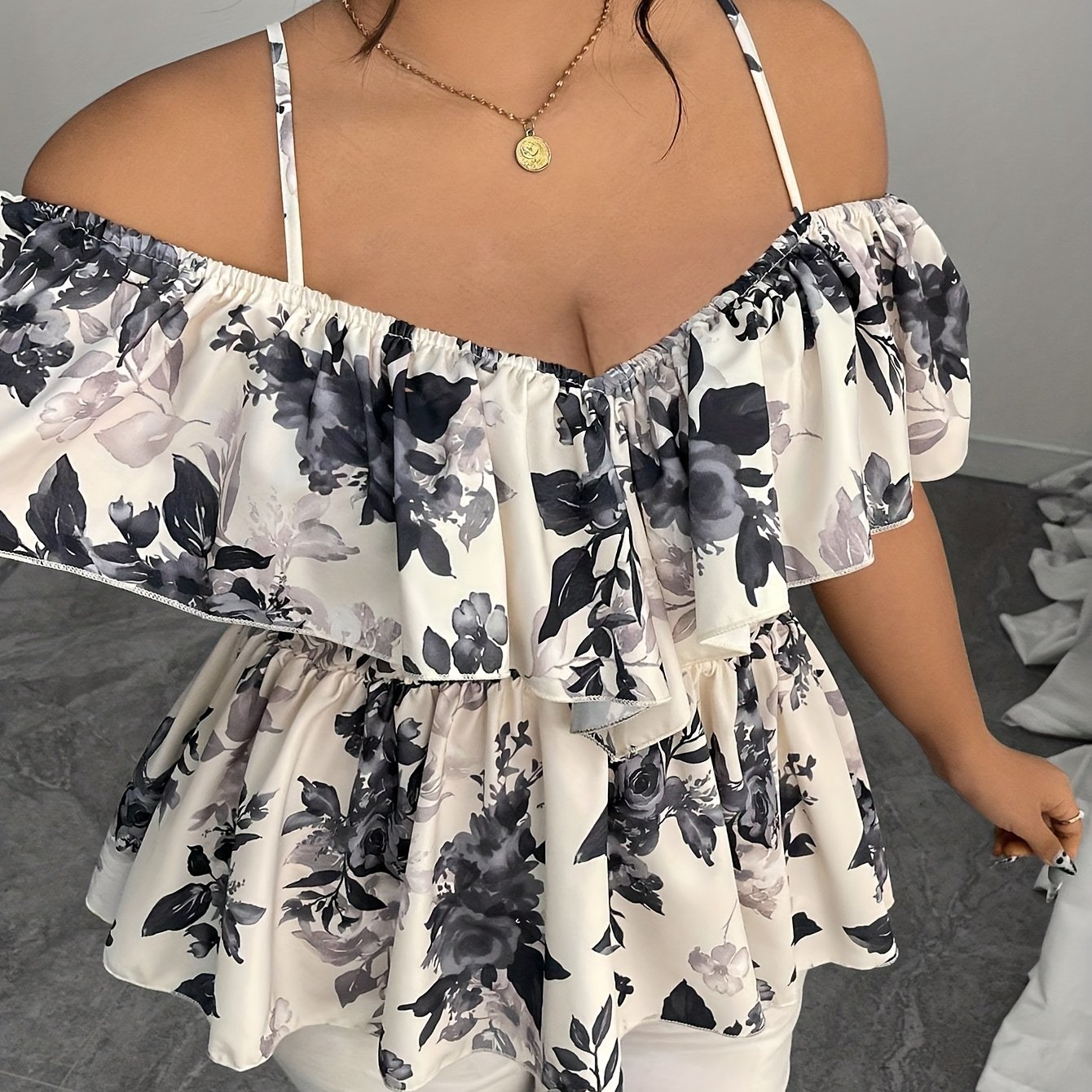 E-shop Plus Size - Plus Size - Plus Size Frühlings-/Sommer-Rüschen-A-Linienhemd Plus Size Oberteil Plus Size Blumenoberteil Plus Size Sommeroberteil