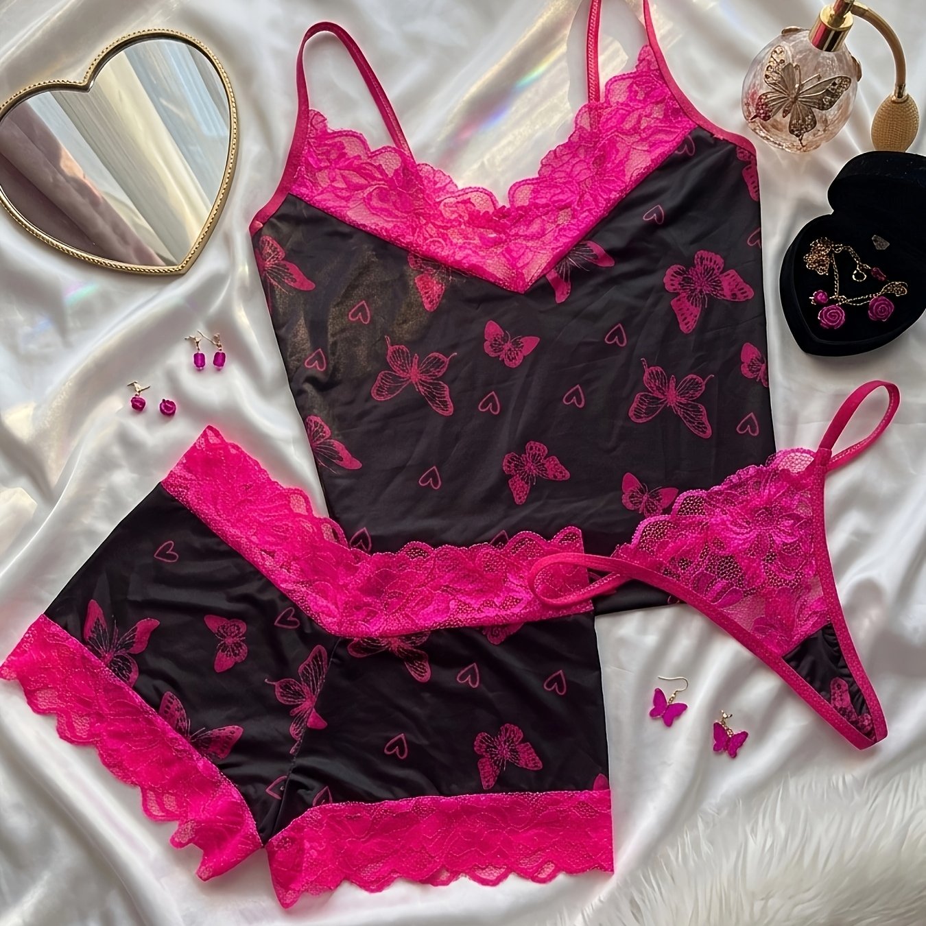 TEMU Ensemble 3 pièces : Débardeur en tissu rafraîchissant avec dentelle et rouge-rose, boxers-culottes confortables et string en dentelle