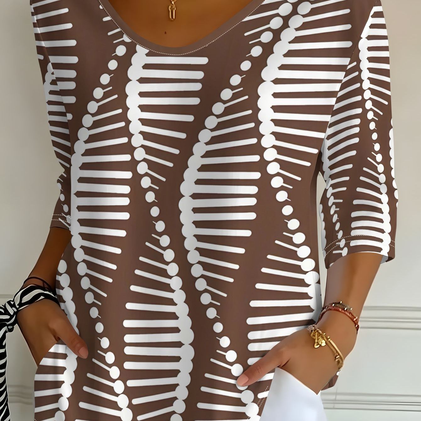 TEMU Women's Brown Base White Pattern Ethnic Style Printed V-neck Three-quarter Sleeve T-shirt, Spring Autumn Casual Top