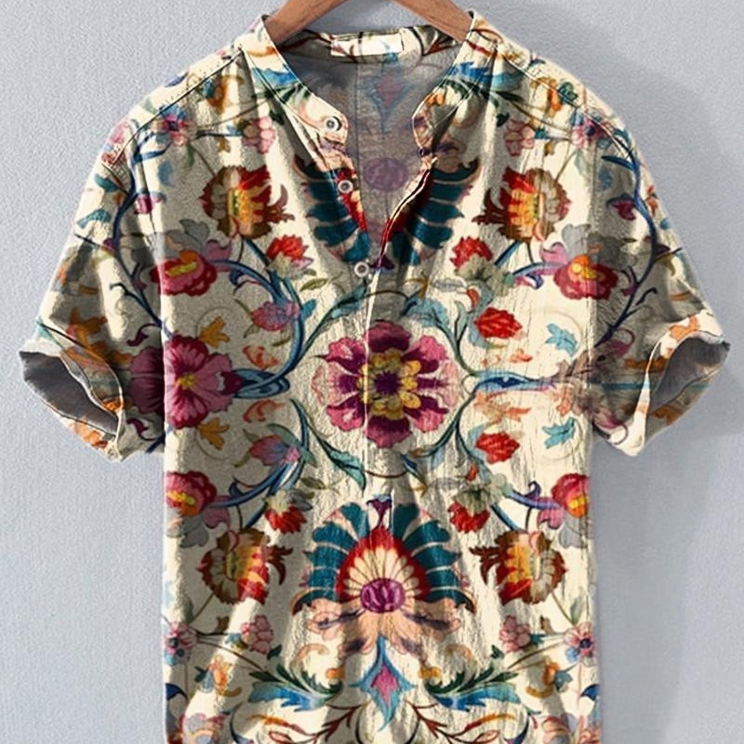 Image of Men's Casual Floral Shirt, Short-sleeved V-neck With Buttons, Mixed Color, Multiple Specifications , Fashionable And Decorative, Suitable For Daily Wear And Leisure Scenes, High-quality Fabric