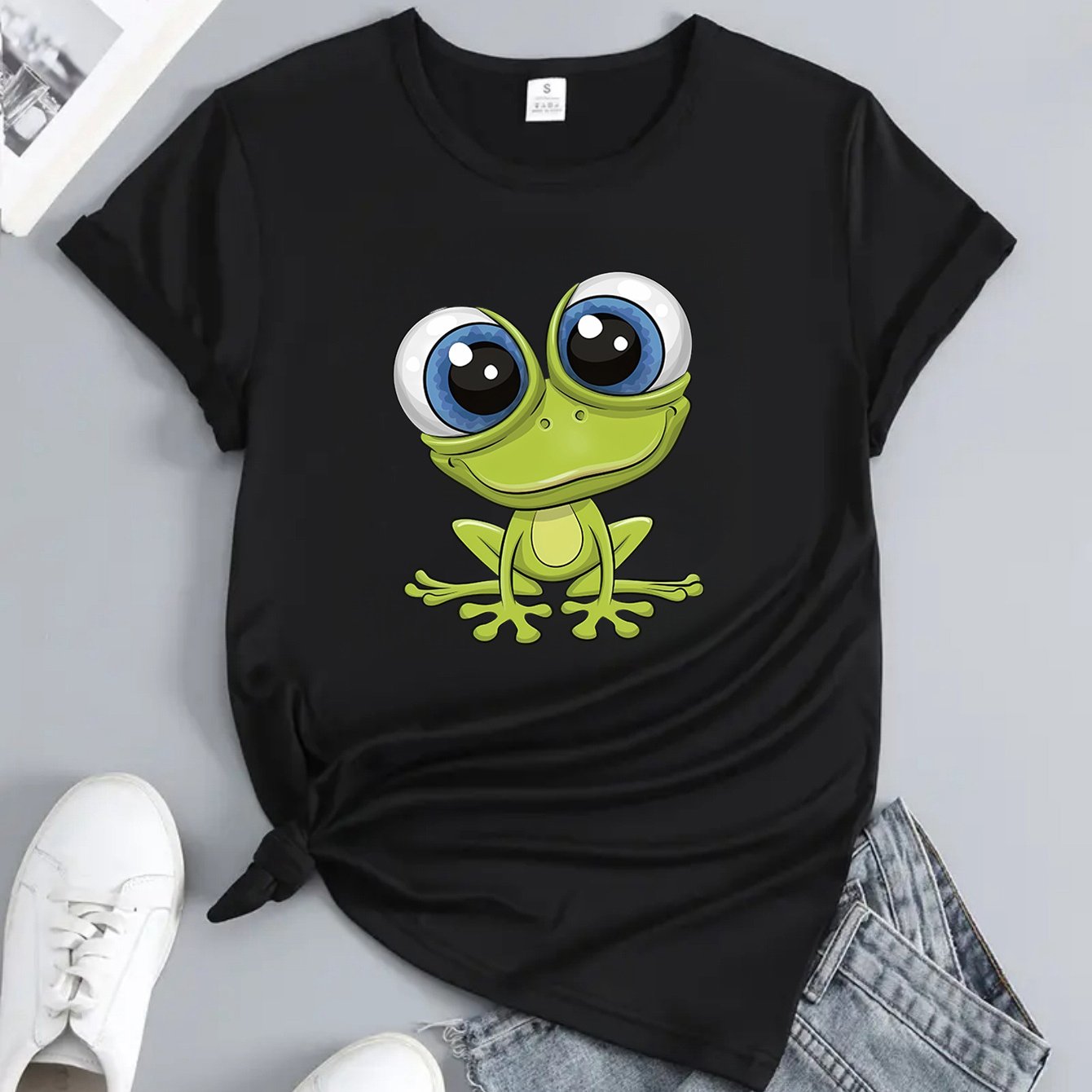 E-shop 1 Damen Süßes Froschprinz-Muster Rundhals T-Shirt, Frühling/Sommer Mode Casual Kurzarm Top, Damenbekleidung