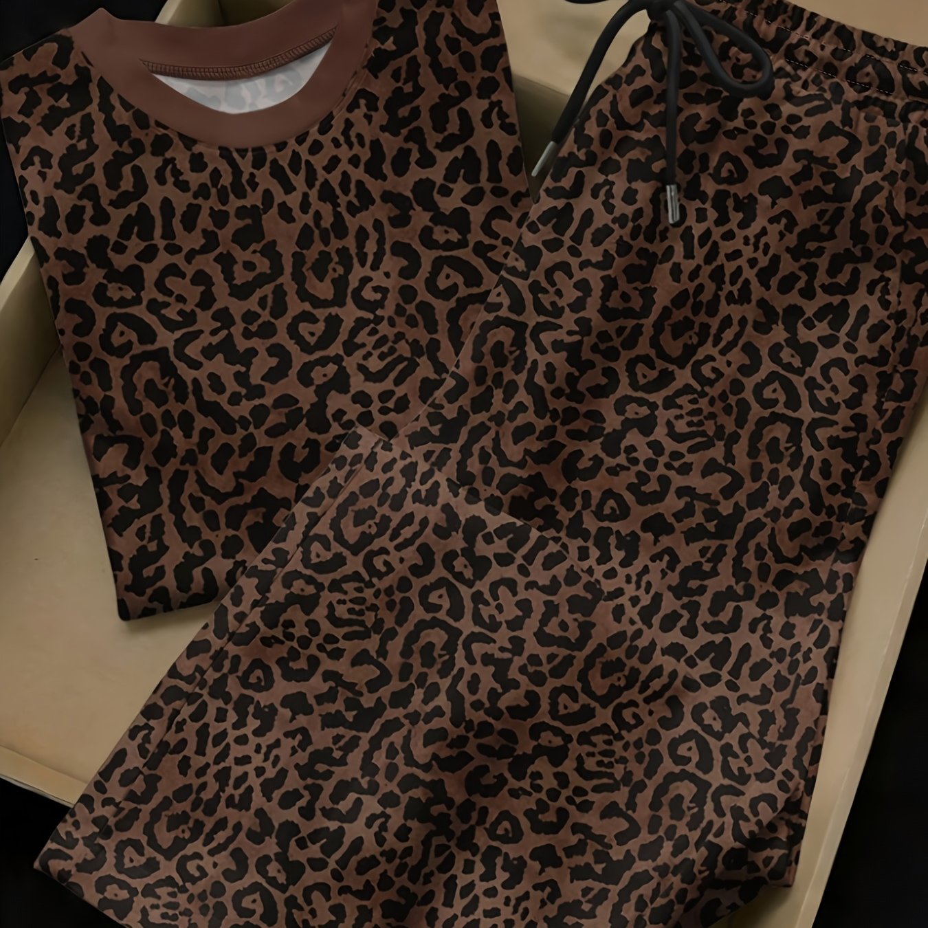 TEMU Women's 2pcs Set, Printed Short Sleeve Top And Wide-leg Pants, Style, Suitable For Day, Night, And Holidays, Spring/autumn