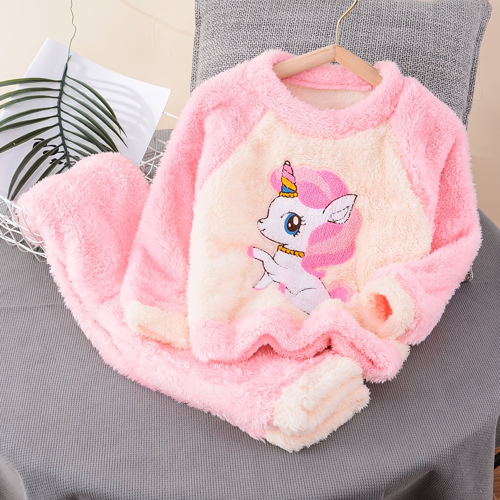 Image of 2pcs Girls' Autumn Winter Plush Set, Mid-big Kids Reversible Plush Thickened Warm Clothing Set, Cute Fashion Cartoon Unicorn Pattern Pullover Top And Pants Set, Daytime Activity Wear, From Fire