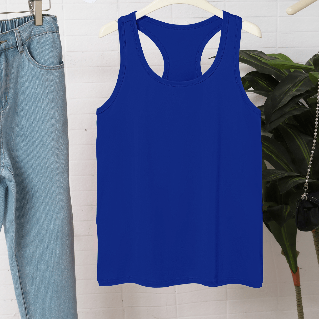 TEMU A Women's Plain Tank Top, Designed For Casual With A Round Neck, And . This Lightweight Summer Top Is In Sizes S To Xxl