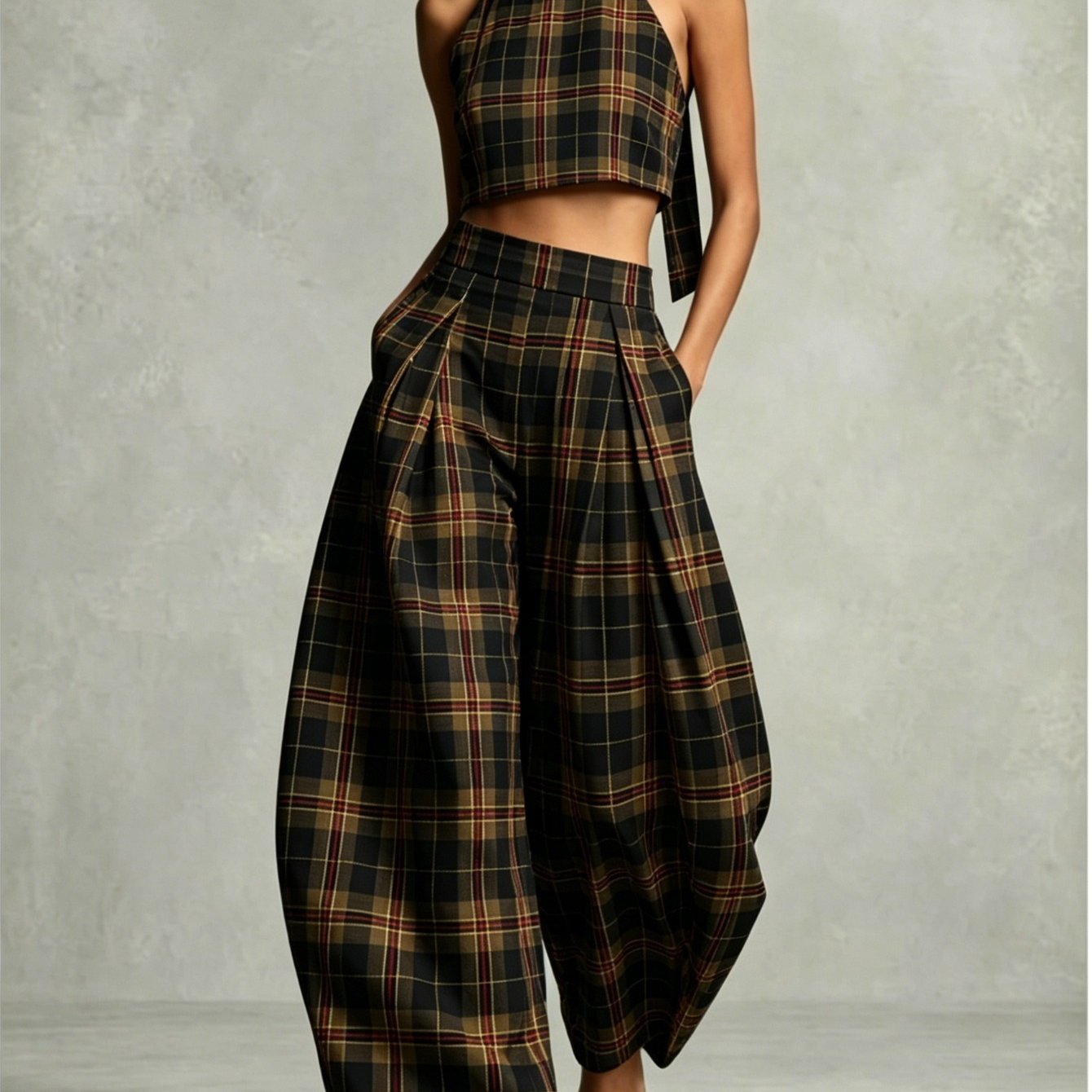 New Bohemian Summer Women's Halter Top And Wide-leg Bloomers Set. Elegant And , Perfect For Dates, Dinner Parties, Casual Parties, Daily Commutes, And As A Gift For Any Festival. Machine Washable