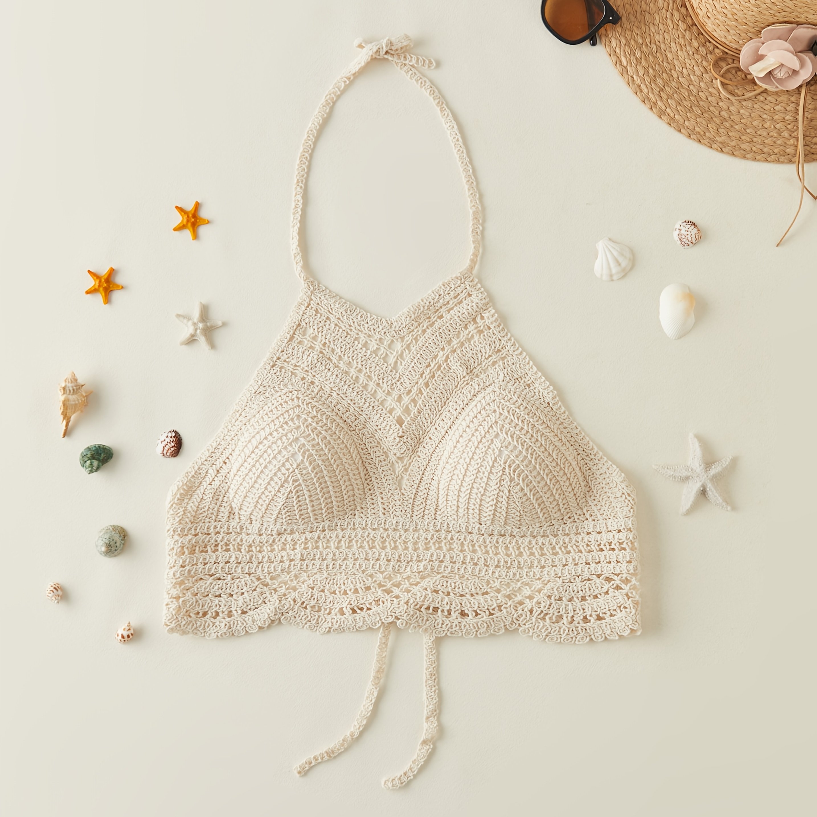 TEMU Style Cool And Comfortable Backless Breathable Hollow Embroidery Hanging Neck Short Women's Beach Holiday Blouse