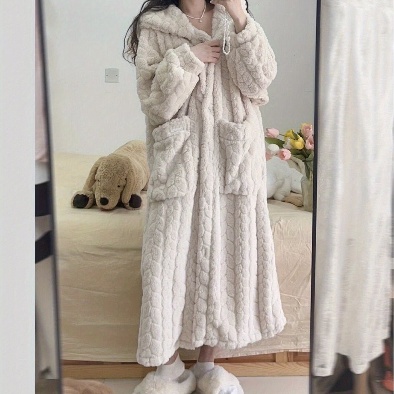 E-shop 1 Stück flauschige Pyjama, eine weiche, tragbare Decke mit langem Futter und ein Nachthemd, alles aus China
