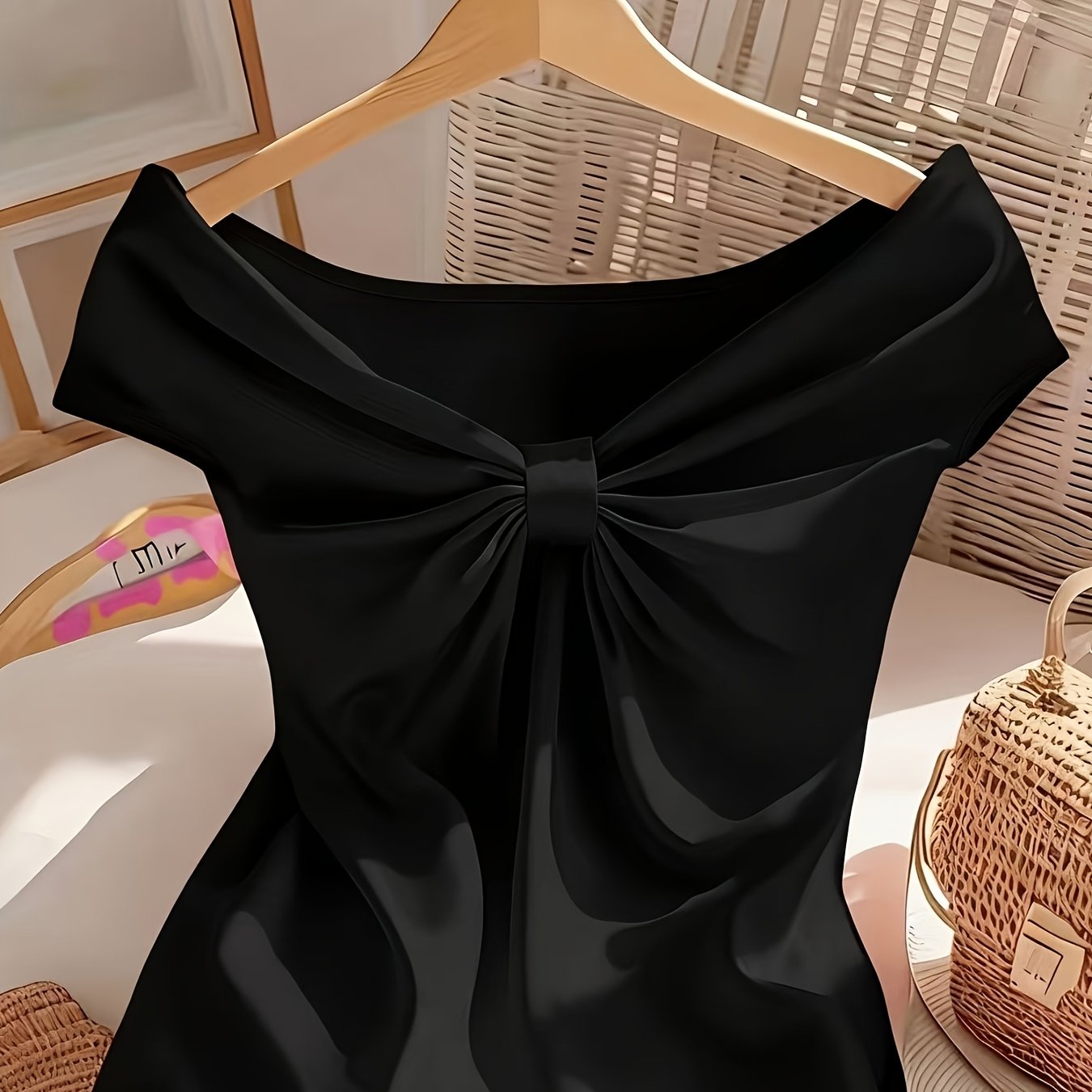 TEMU Item No.: Zj0826003) Spring Summer Fashion Casual Solid Color Women's T-shirt