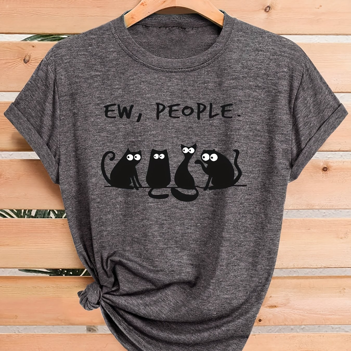 TEMU Women's Casual Short Sleeve T-shirt With "ew, People." Cartoon Cat Graphic - Retro-inspired Relaxed Fit, Soft Breathable Fabric, Machine