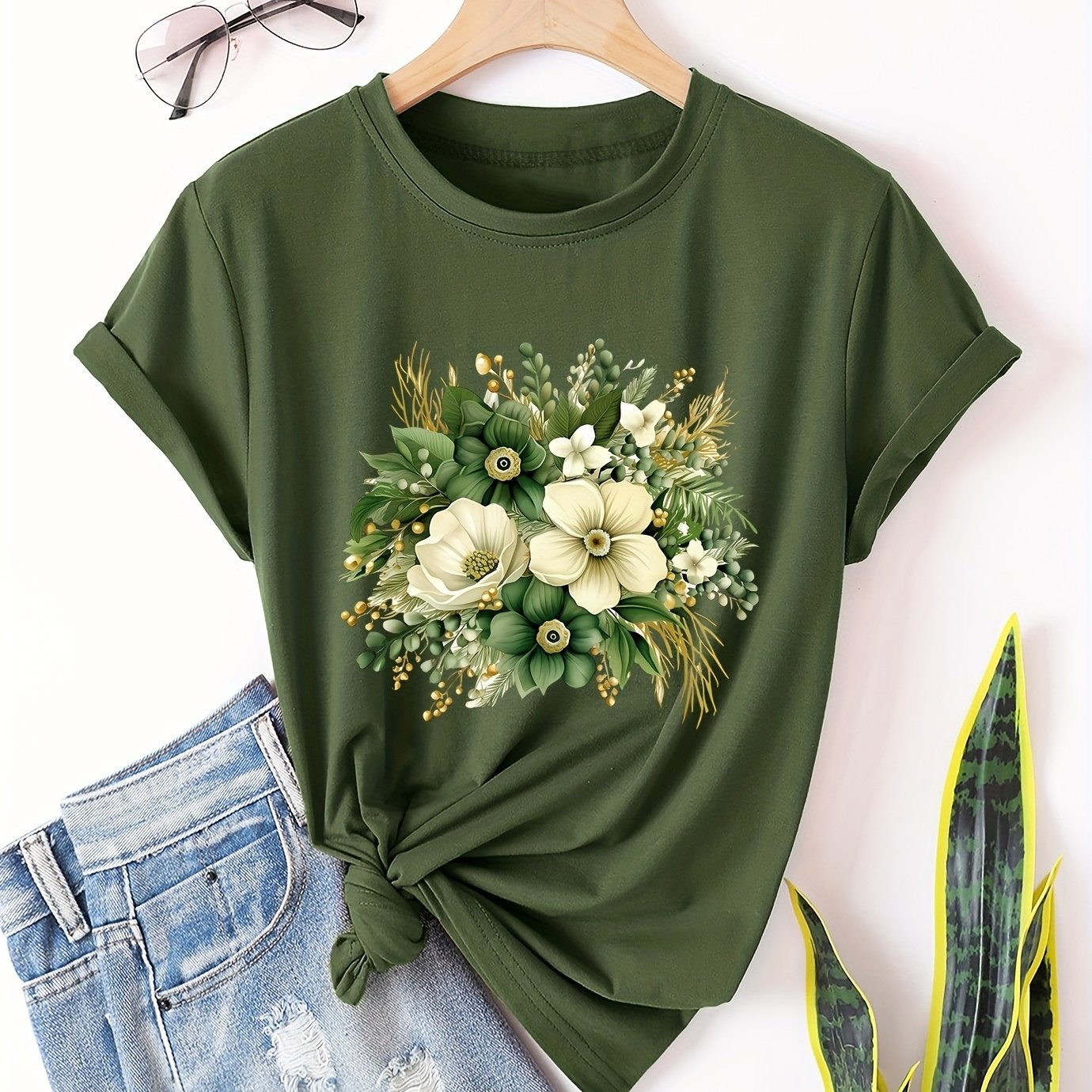 Plus Size Floral Print+ Perfect For Spring& Summer Women's Short-sleeve Round-neck T-shirt