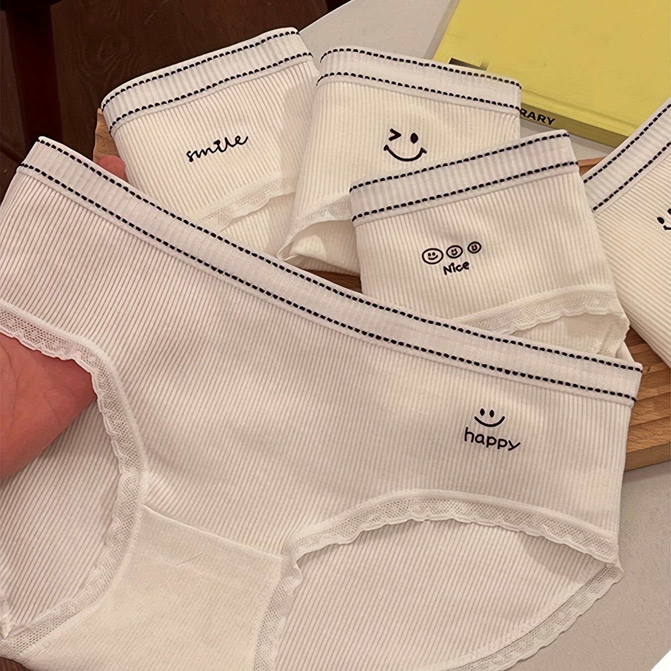 5-pack Girls' Underwear, , Cute Girl's Fine Ribbed Trim, Mid-waist Sweet Student Briefs