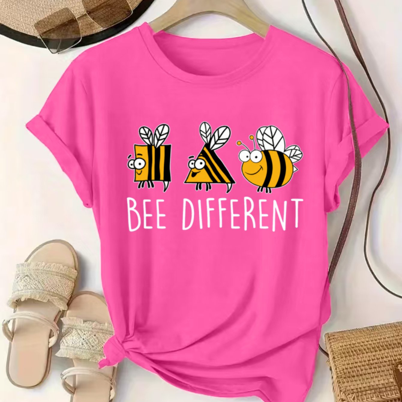 TEMU 1pc Women's Fashion Printed Crew Neck Short Sleeve T-shirt Bee Different Graphic T-shirt Casual Comfortable For Daily Wear | Trendy Print &