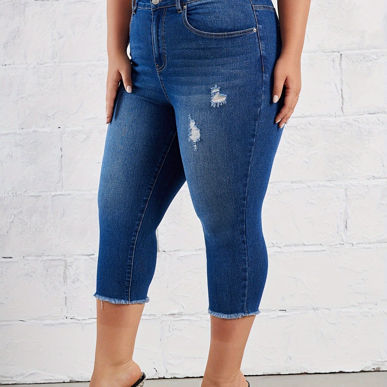 Image of Stretchy Capri Jeans For Women - Street Style Solid Color Mid Length Pants With Frayed Edges, Pockets, Perforated Elastic Waist, Built-in Zipper, Regular Fit, Suitable For .