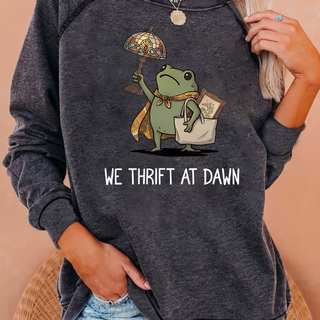 TEMU Women's Fall Winter Raglan Long Sleeve Crewneck Sweatshirt, We Thrift Cartoon Frog With Vintage Lamp Graphic Print Pullover, Lover Casual
