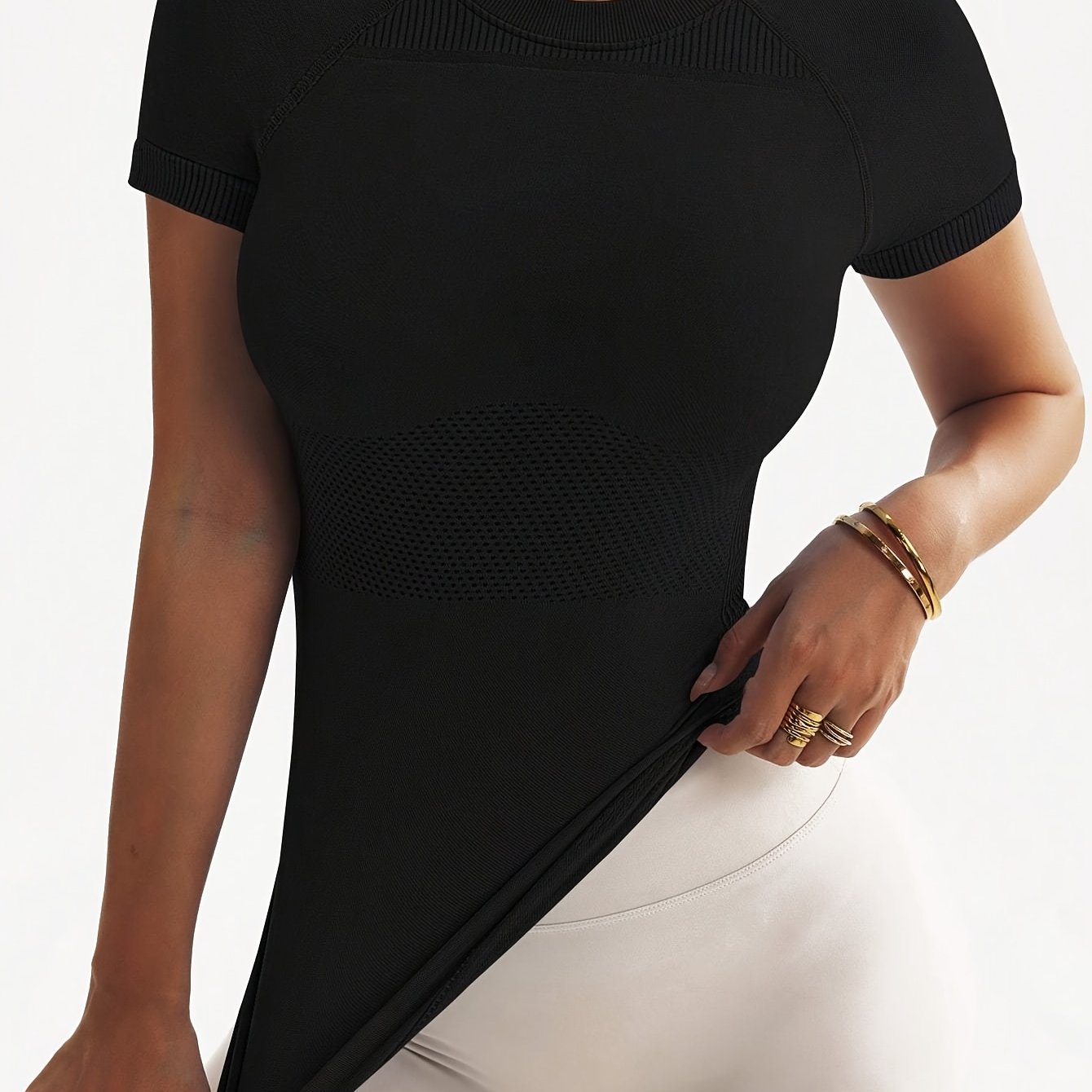 Image of Solid Color Women's Casual Athletic T-shirt, High-elastic Breathable Figure-enhancing Fitness Top, Women's Yoga Athletic Short Sleeve