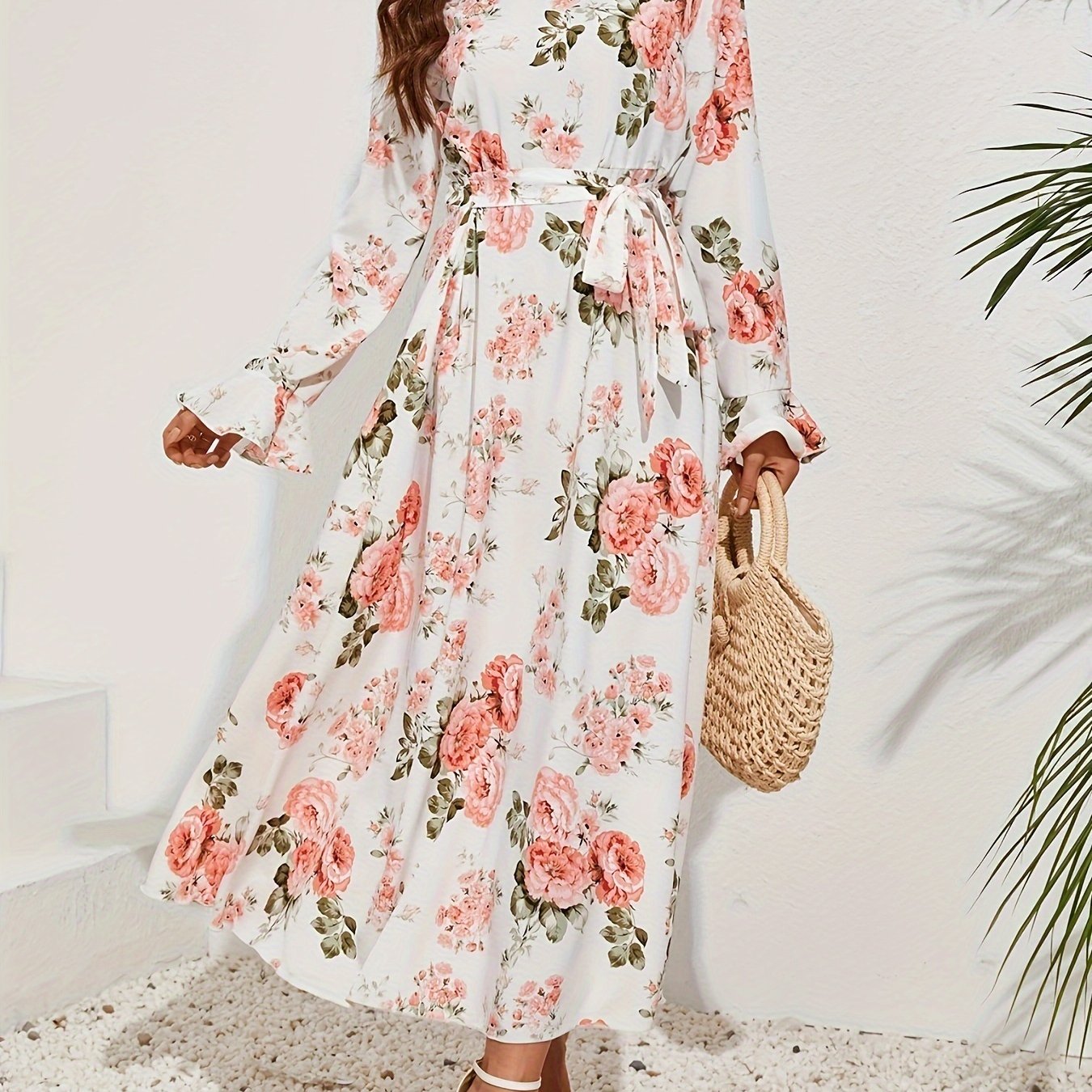 Image of Women's Spring/summer Temperament Gentle Style Flared Maxi Dress With Flared Sleeves, Rose Print, Round Neck, And Waist Cinching Design
