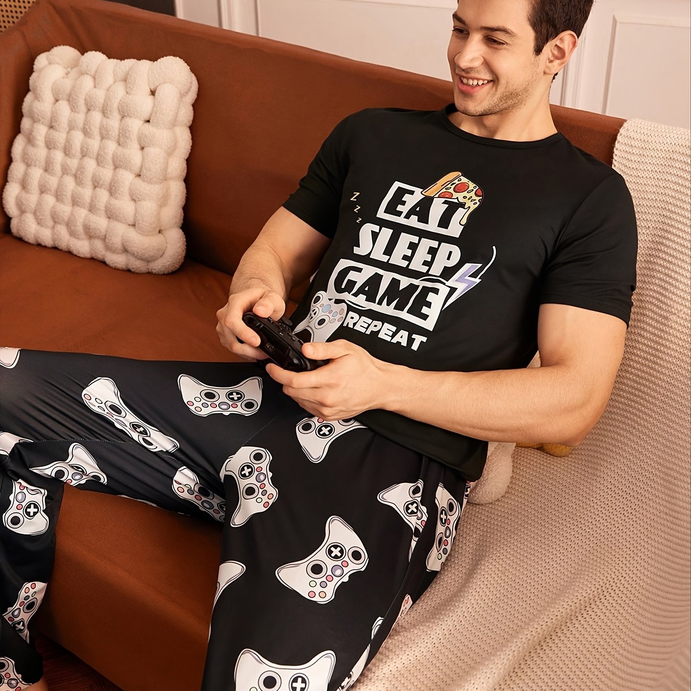 Men's Summer Printed Thin Short Sleeve Round Neck T-shirt And Long Pants Suit