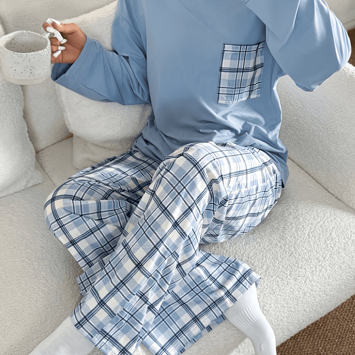 TEMU 2026 New Year Gift Lady 2 Setsof Autumn And Winter Warmpajamas, Simple Chest Bag Round Collarblouse, Soft Elastic Waistcasual Pants, With Best