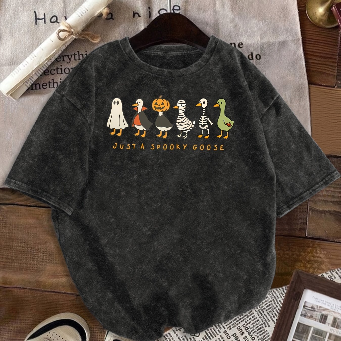 TEMU T-shirt délavé pour femme - Nouveaux t-shirts de style décontracté sur le thème d'Halloween avec des imprimés classiques, pour les réunions de